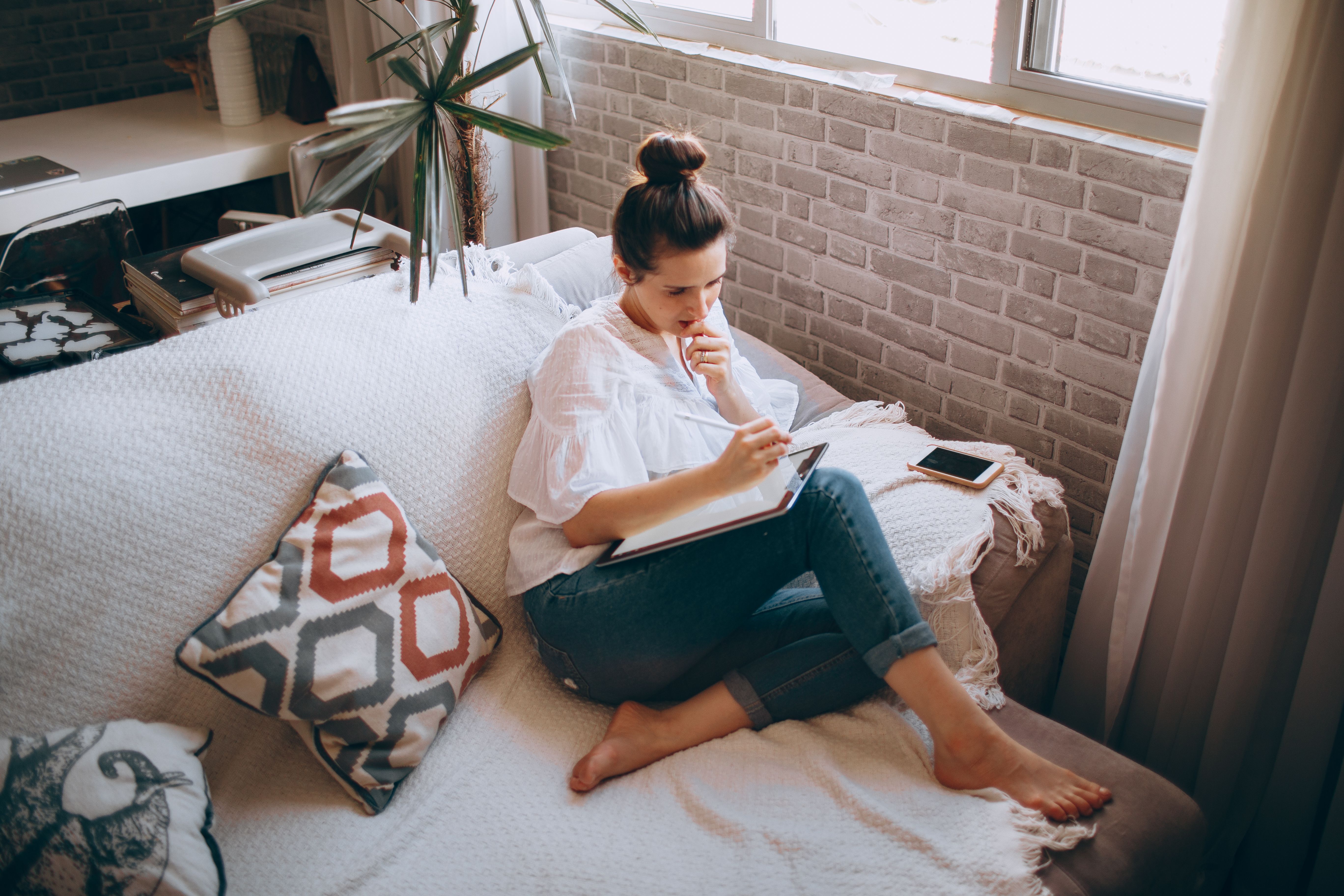 general lifestyle questionnaire — Photo by Helena Lopes on Pexels