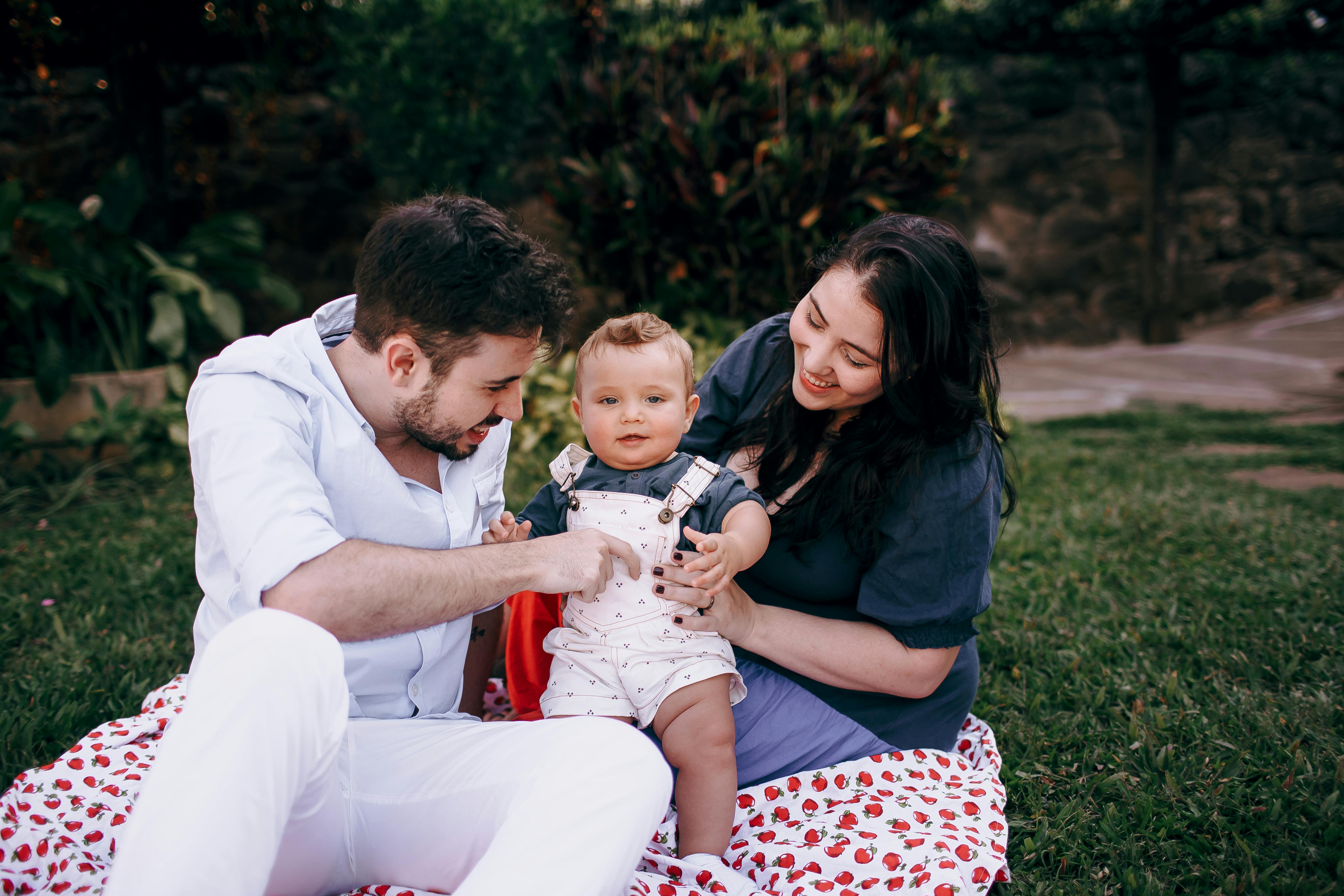 parenting & family solutions, parenting & family, parent family link, parenting family app, parental family leave, parental f