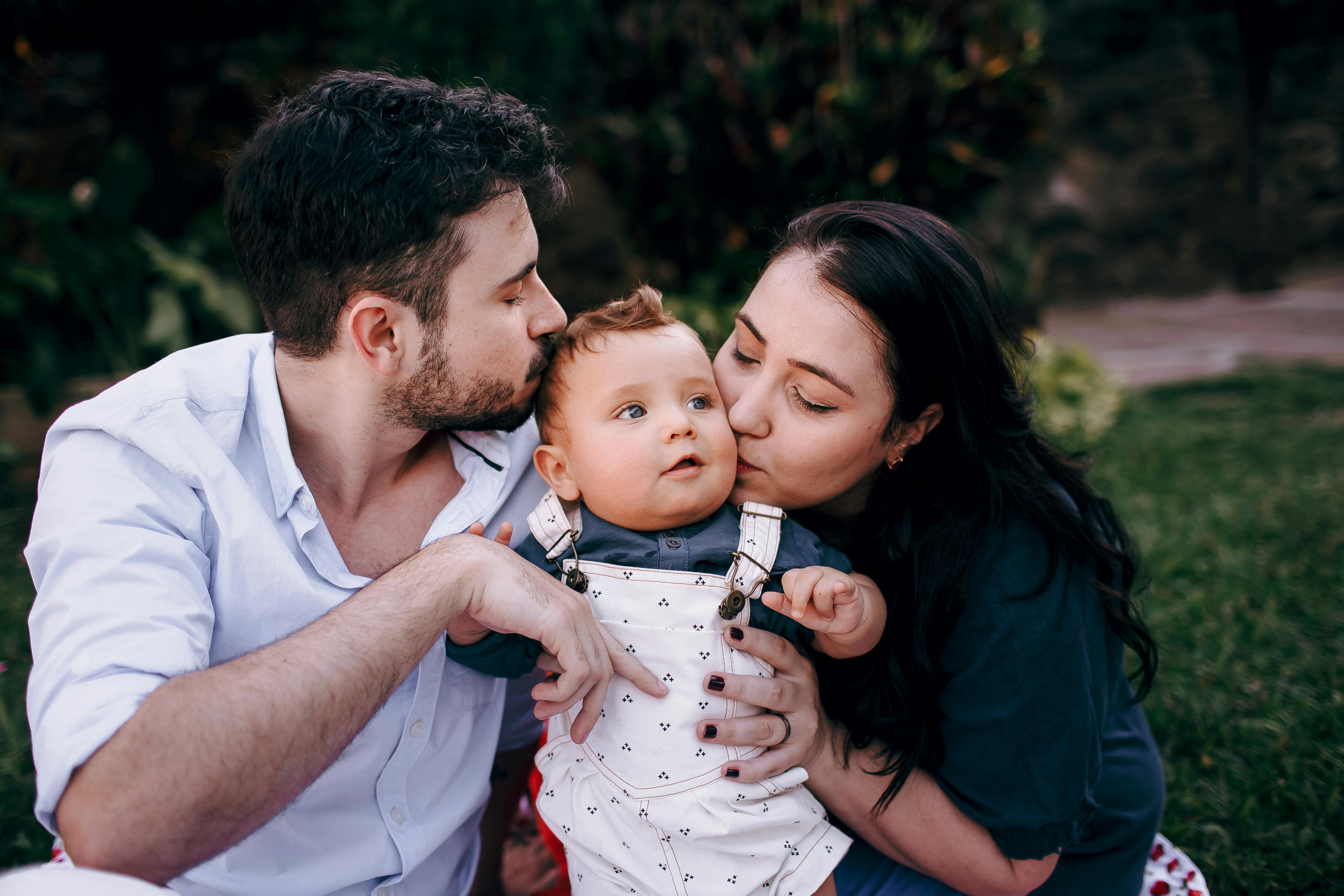 parenting & family solutions parenting family app — Photo by Helena Lopes on Pexels