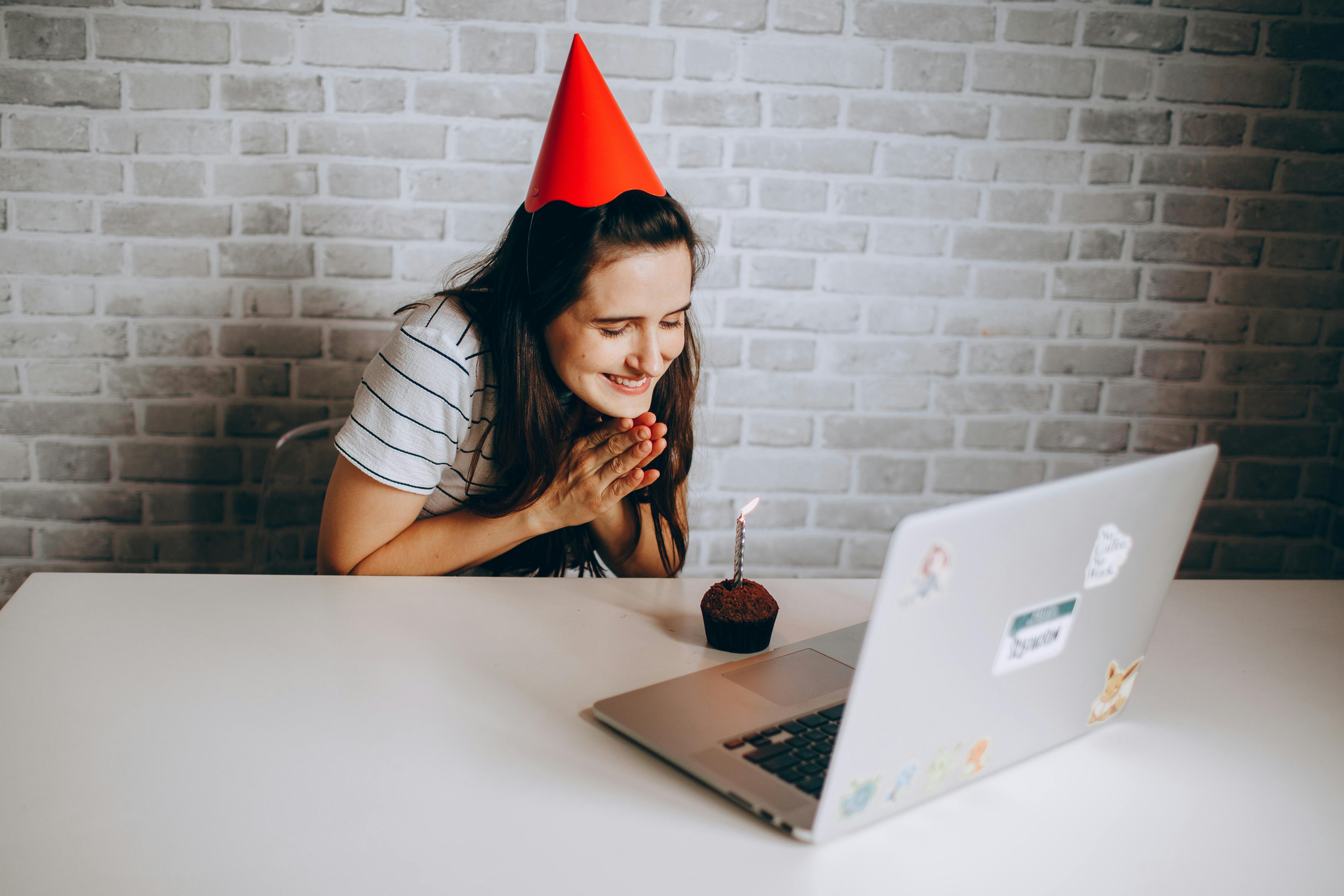 woman with red hat having a call