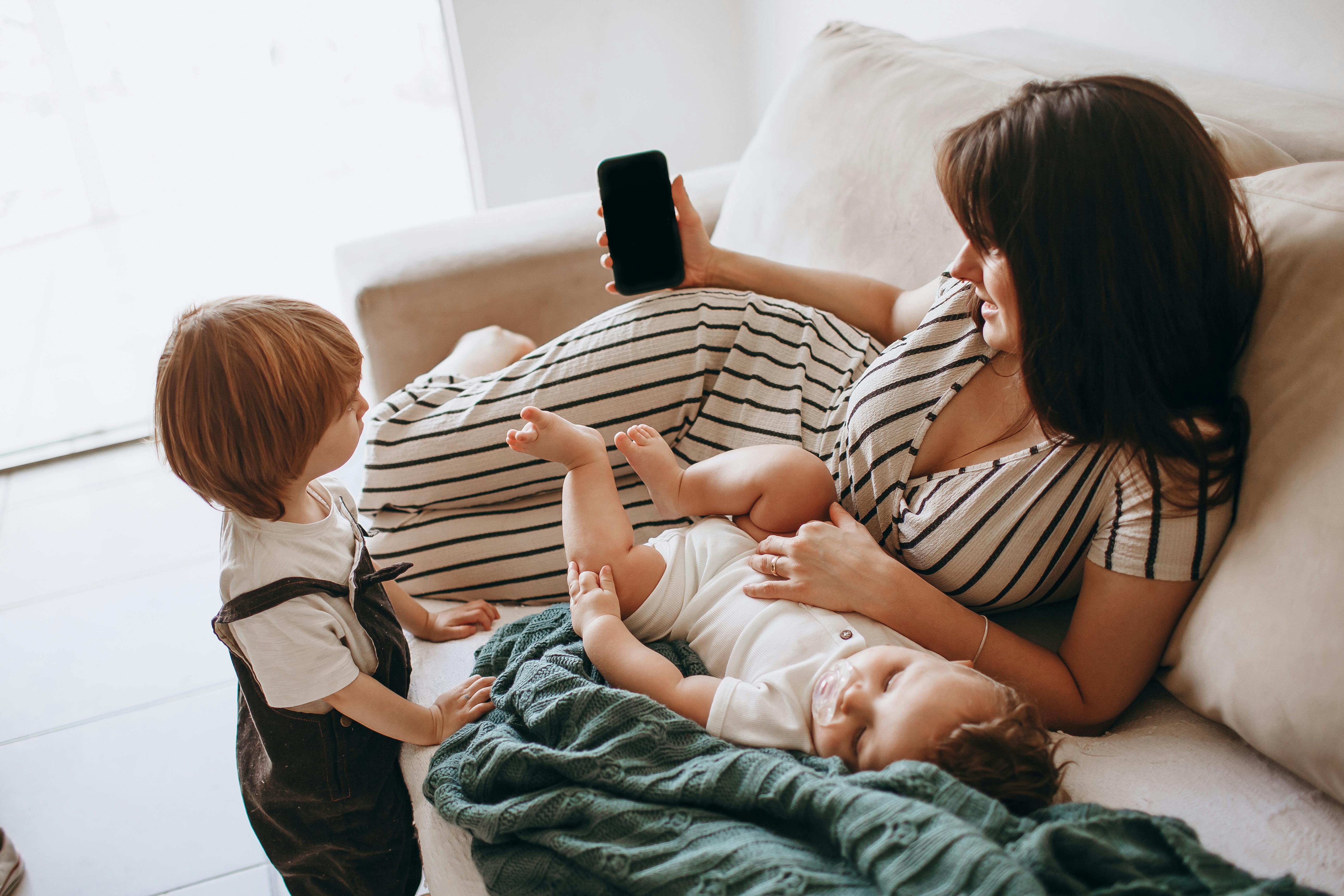 Free-range parenting? Dinosaurs cared less, research suggests — Photo by Helena Lopes on Pexels