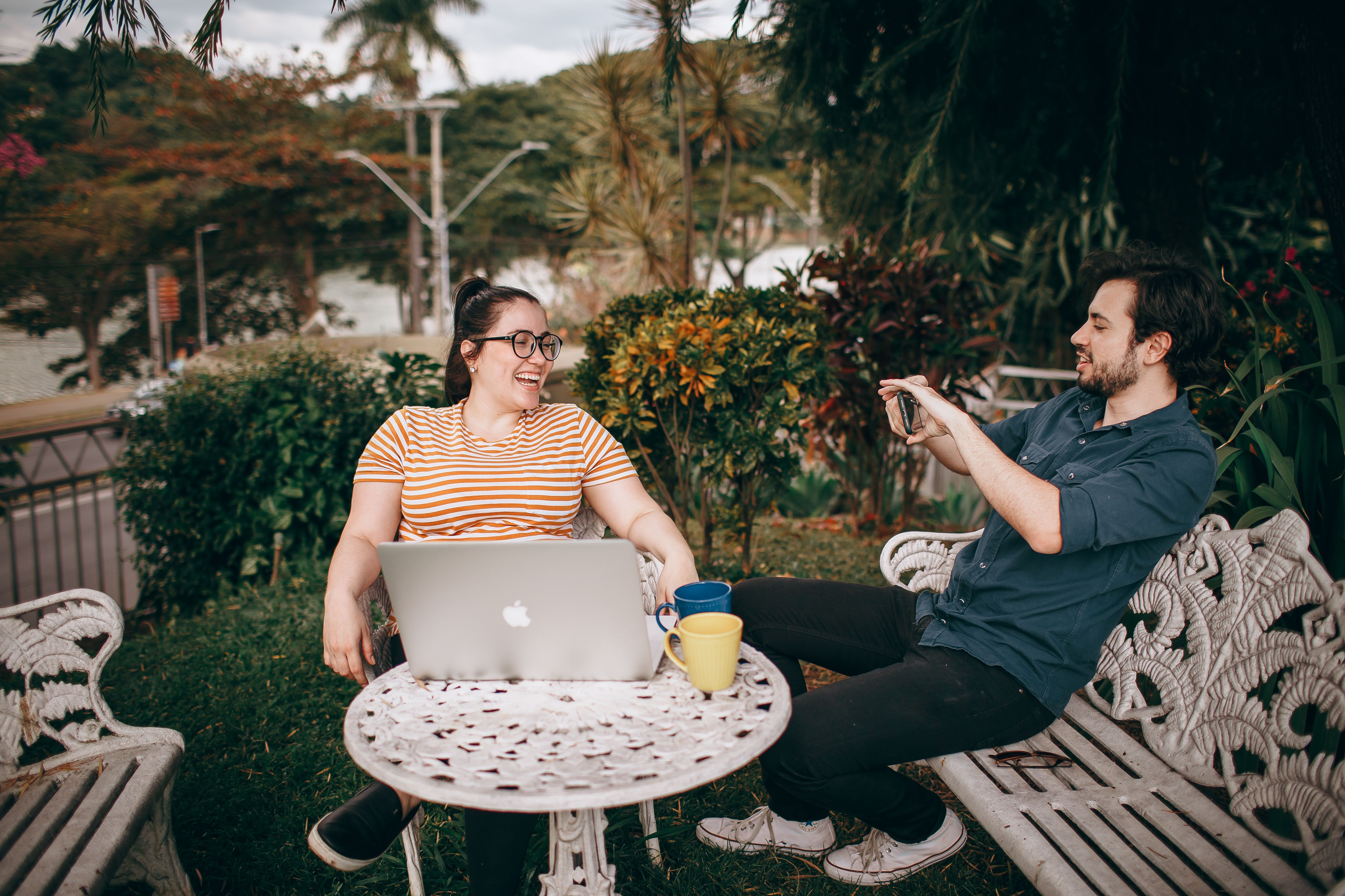 lifestyle hours lifestyle working hours — Photo by Helena Lopes on Pexels