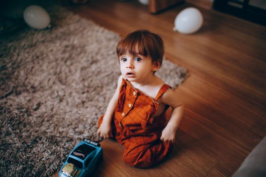 kids playing floor