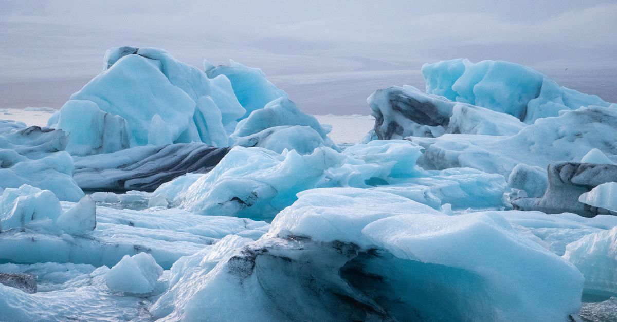 The impact of Iceland’s renewable energy on community well-being The impact of Iceland’s renewable energy on community well-being