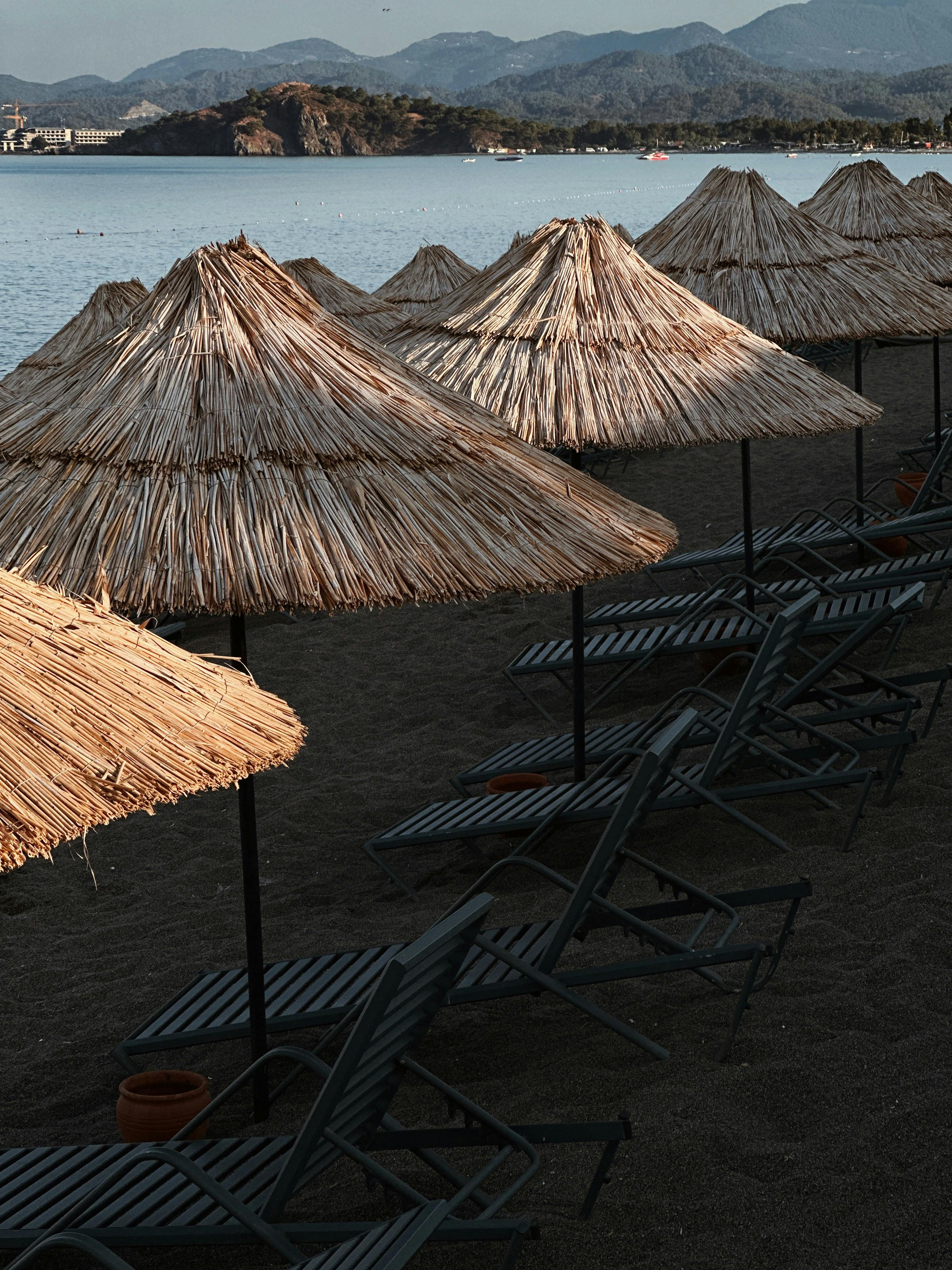 Gratis Foto stok gratis air biru, atap jerami, bayshore Foto Stok