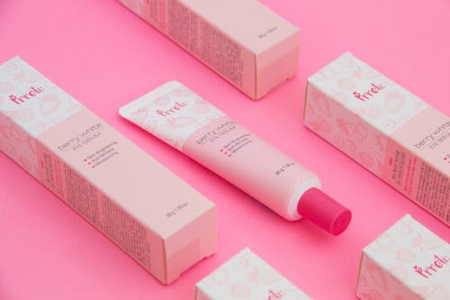 Producto De Belleza En Color Rosa