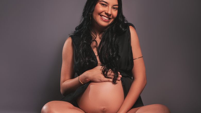 Smiling pregnant woman