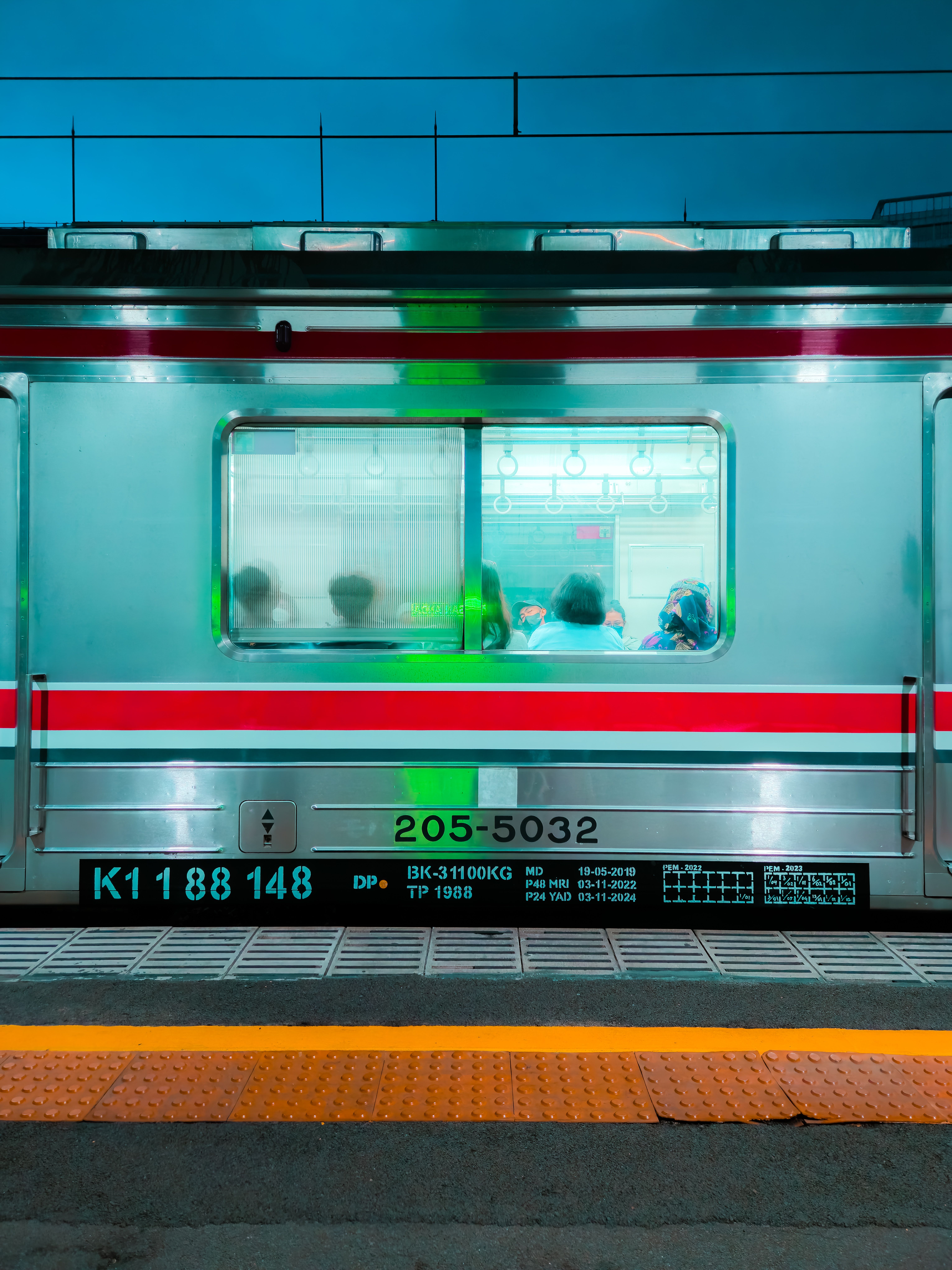 Gratuit Ligne De Banlieue Photos