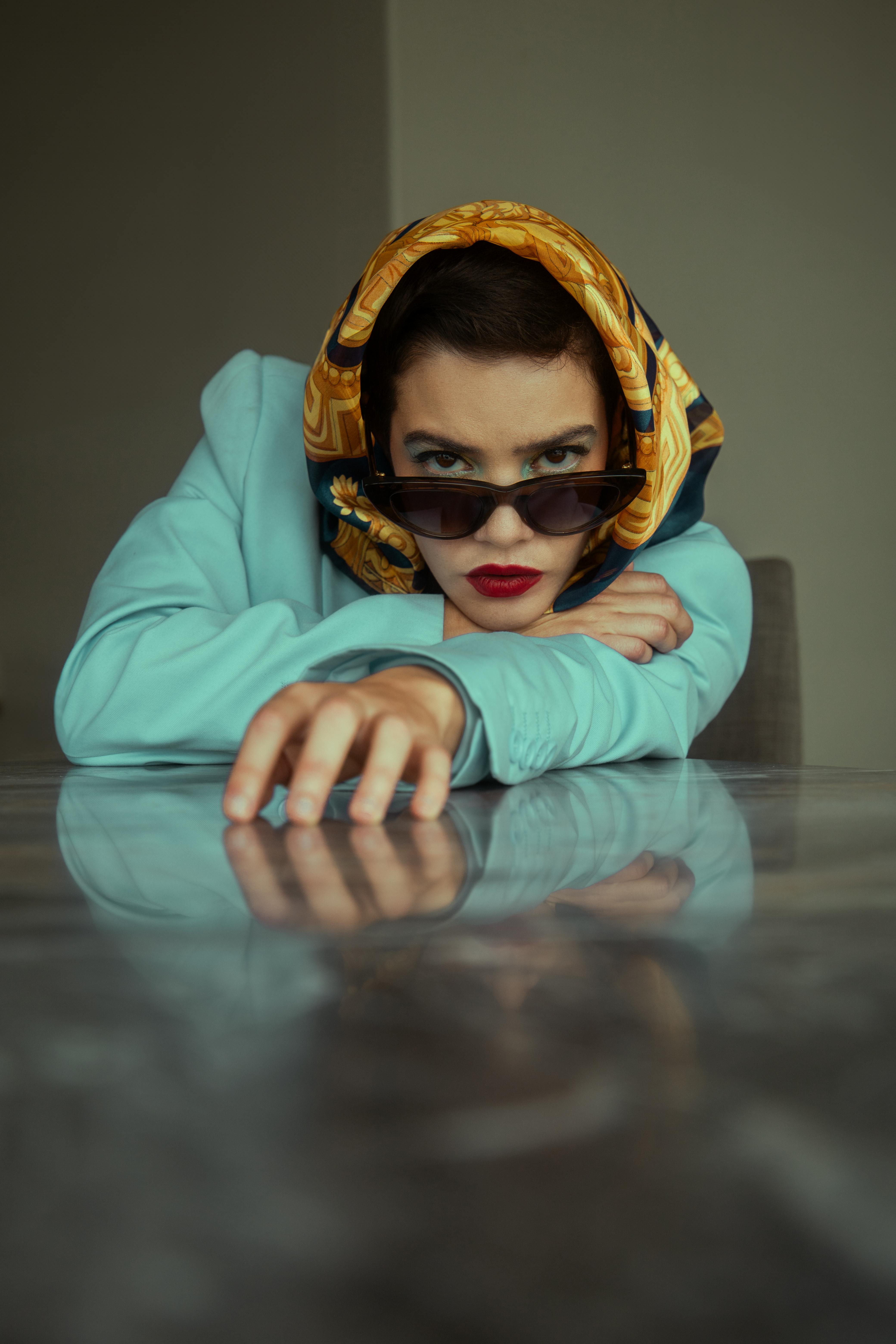 Kostenlos Kostenloses Stock Foto zu #indoor, auffallend, augen Stock-Foto