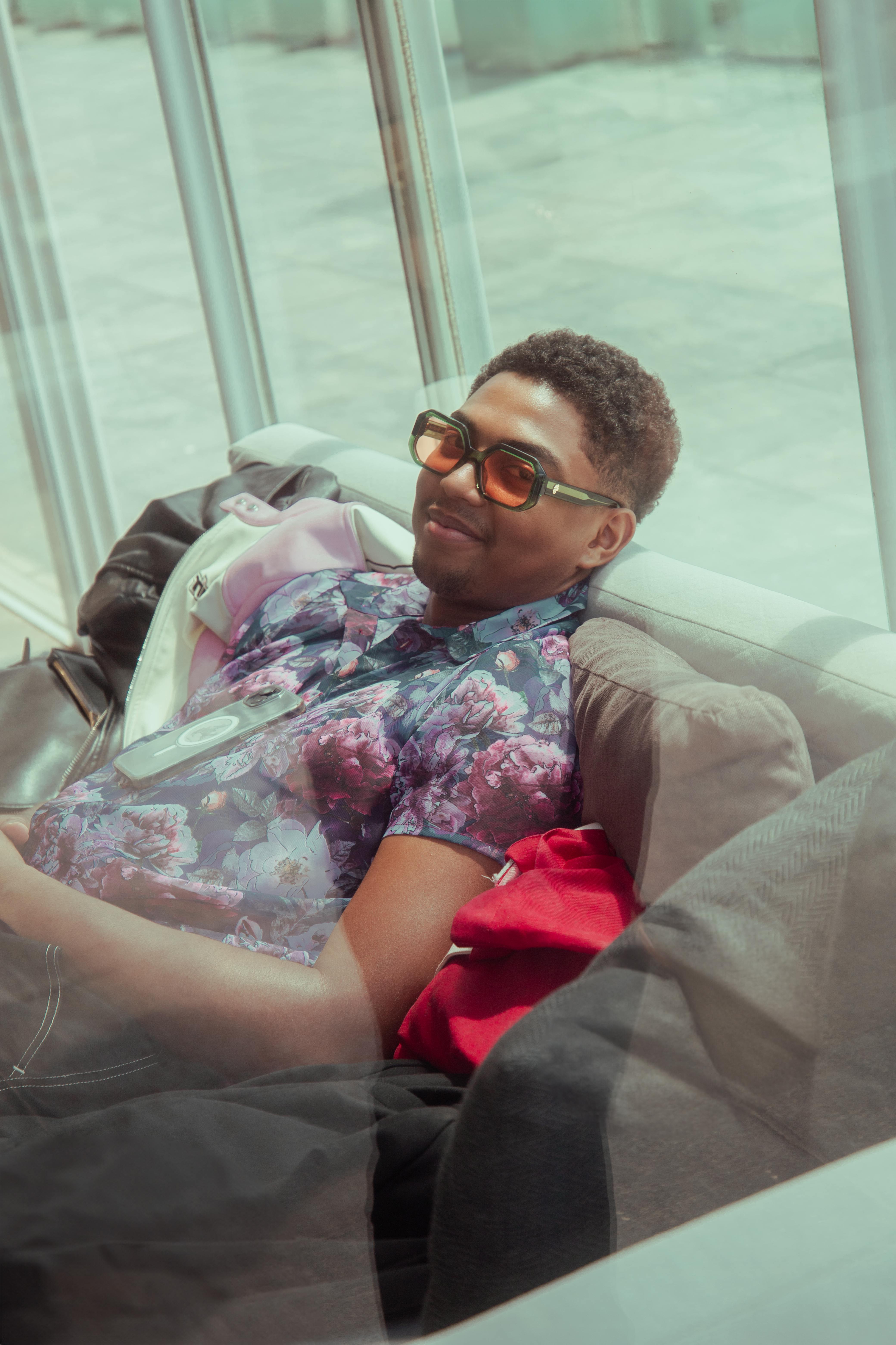 Ücretsiz adam, ahşap iskele, boş zaman içeren Ücretsiz stok fotoğraf Stok Fotoğraflar