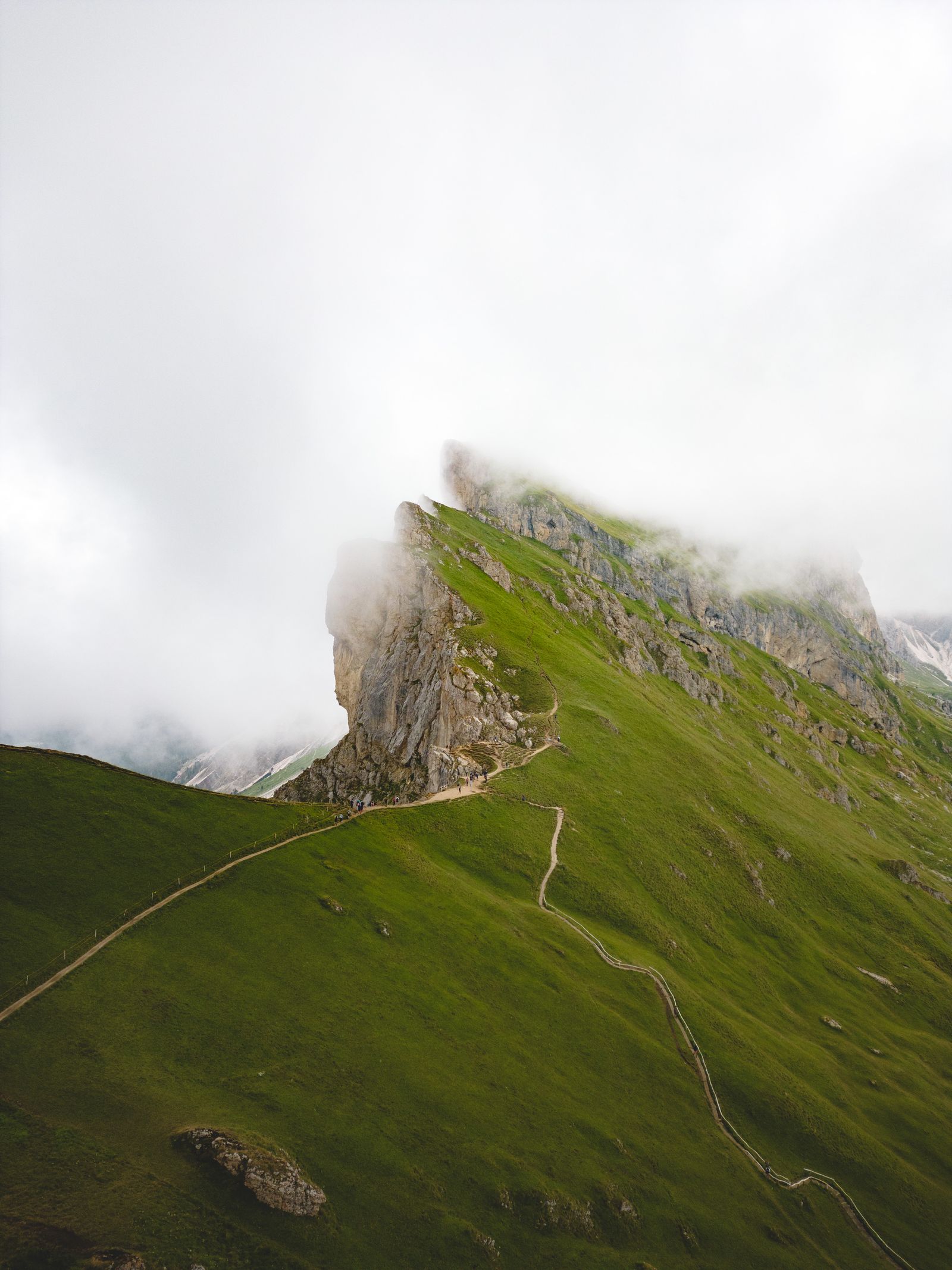 Dolomites Family Hiking Itinerary: 7 Days