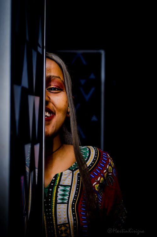 Ingyenes stockfotó afrikai nők kitenge, afrikai ruha, afro-amerikai lány témában