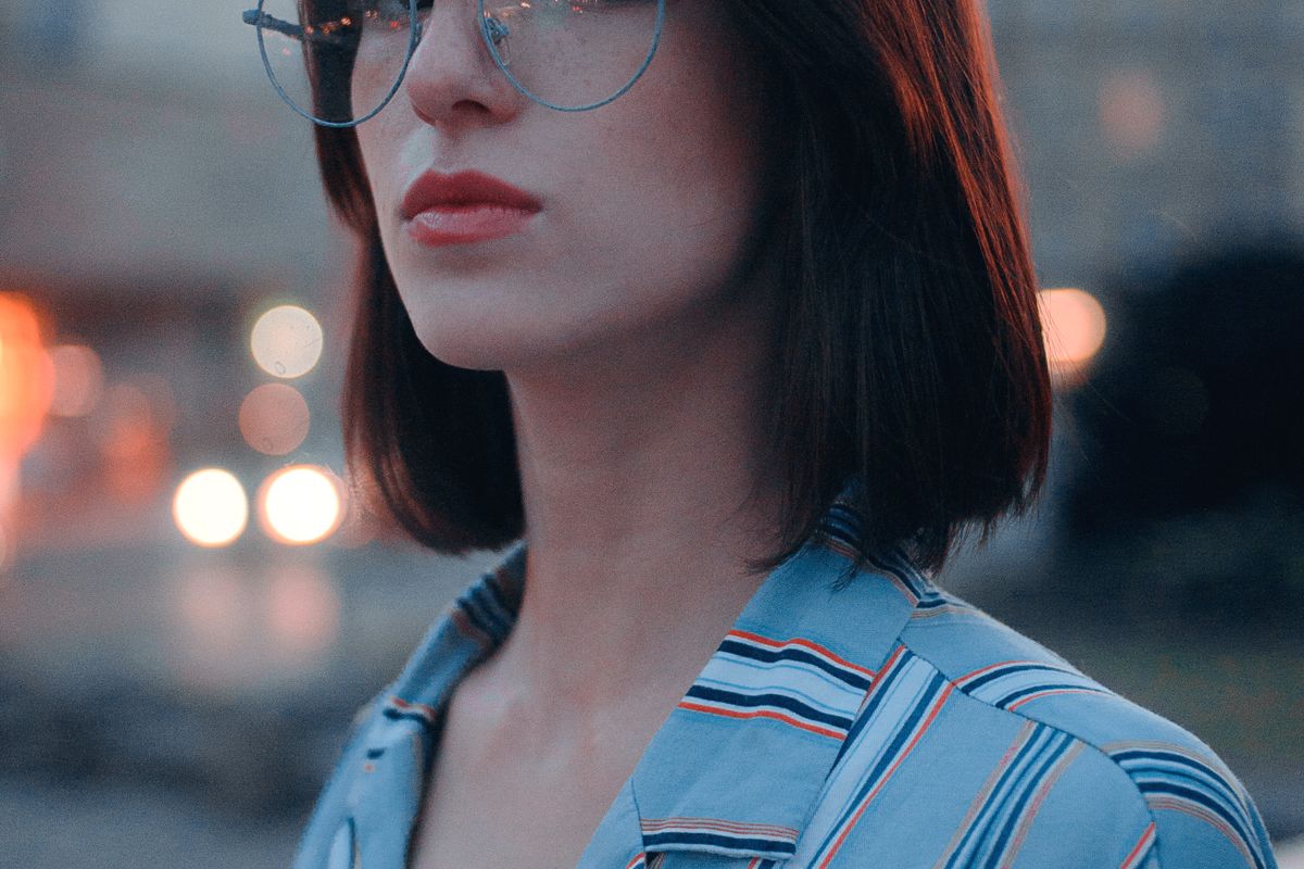 Vintage Fashion: Where to Find Authentic Pieces Online overview