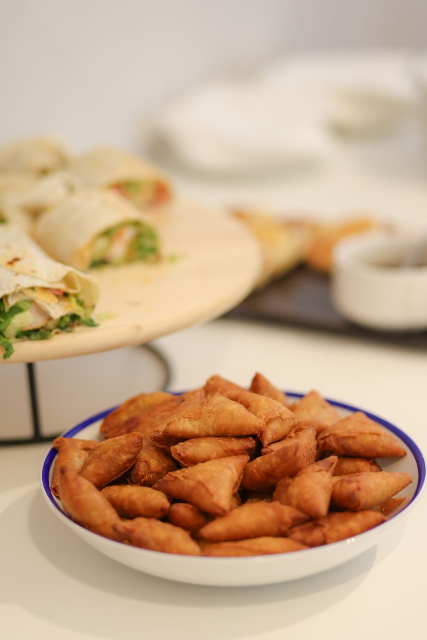 Chicken Cheese Samosa (12 pcs)