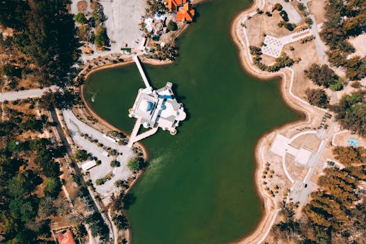Land O' Lakes