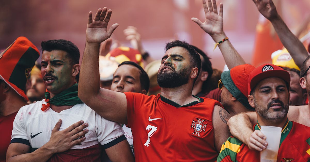 Best Practices for Handling Large Crowds in Fan Zones