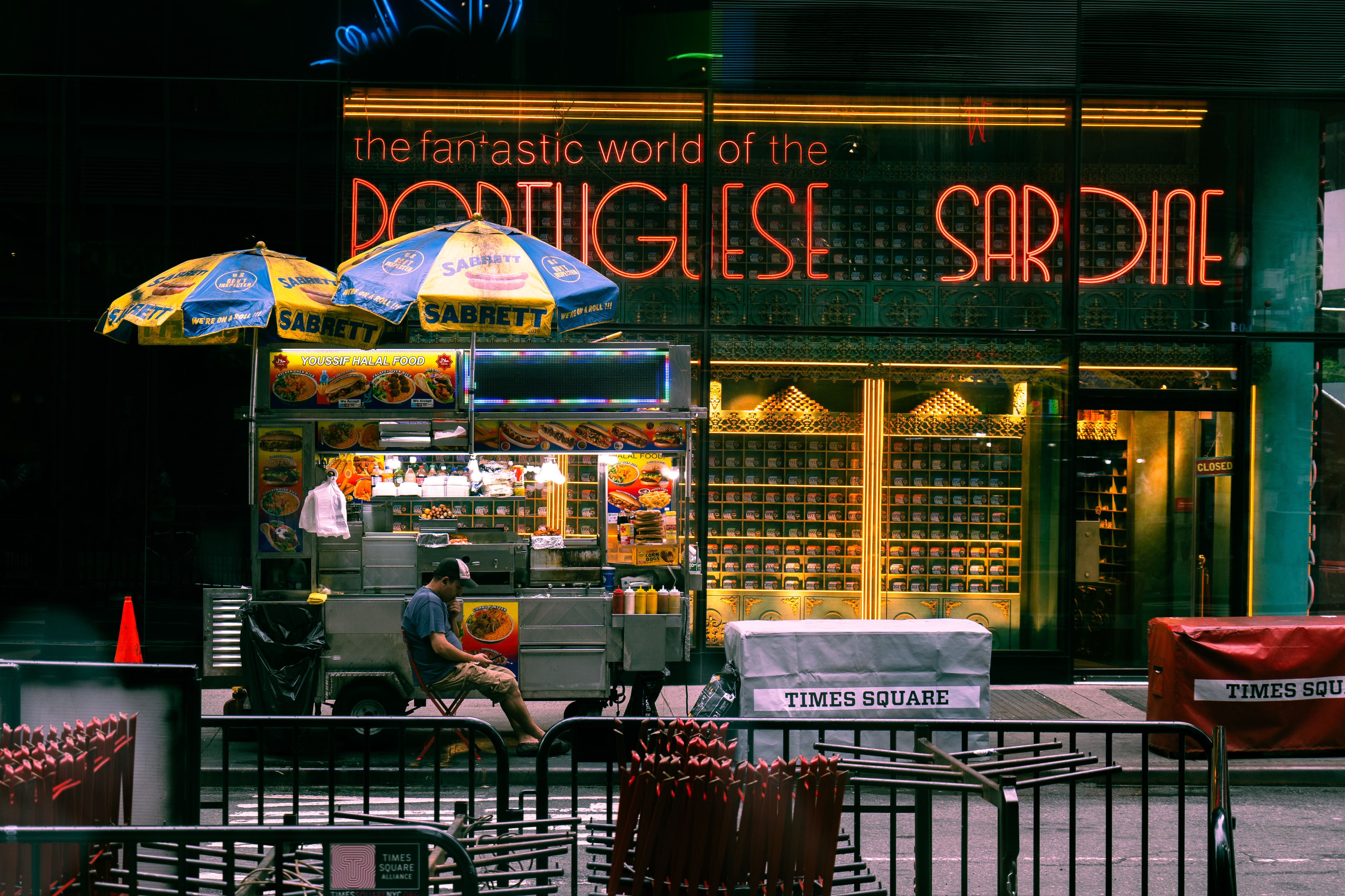 The Case for Eating in Markets Over Restaurants