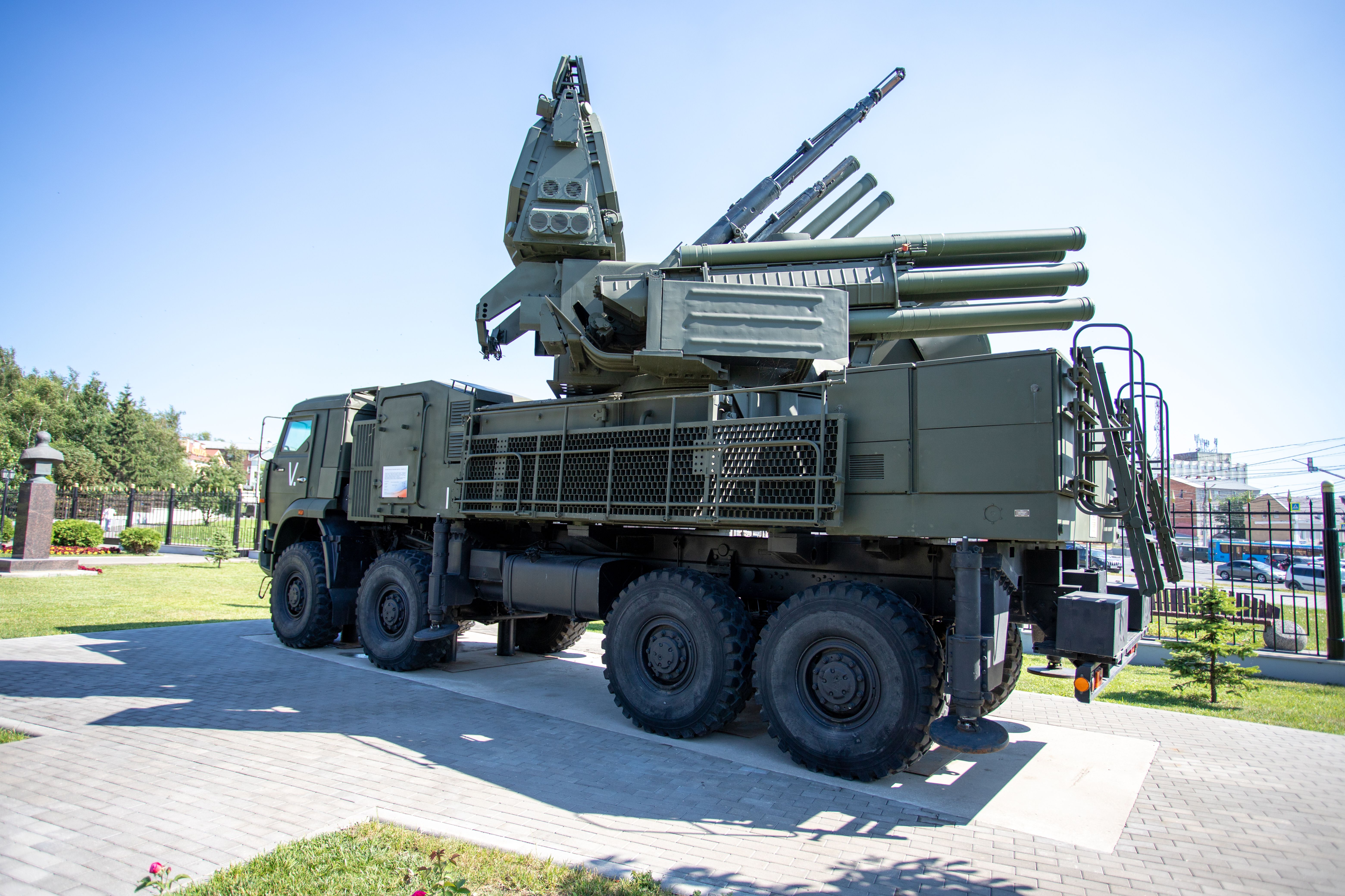 The $1.2 Trillion Question: What the Golden Dome Cost Gap Means for Defense Investors