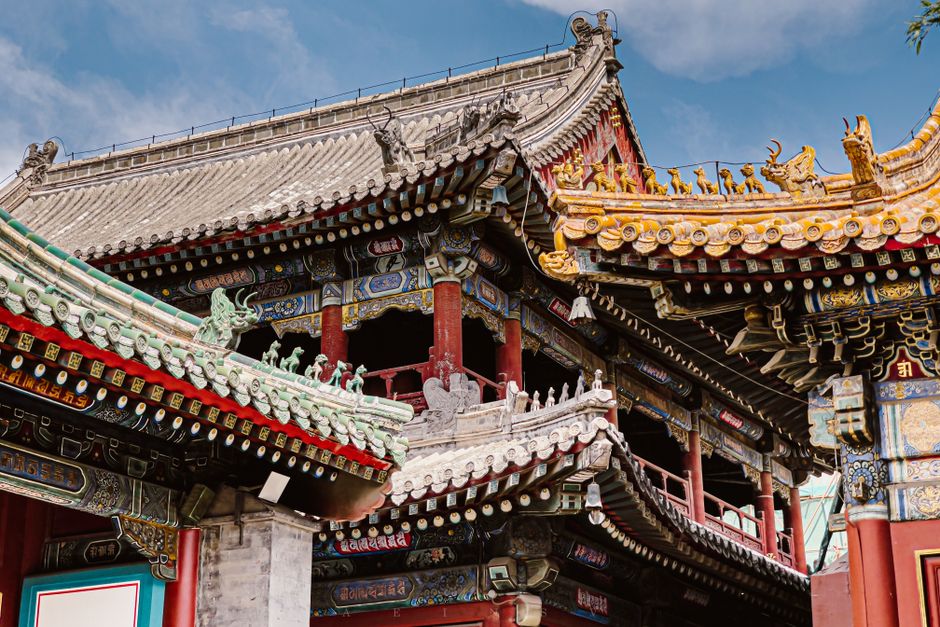 配图