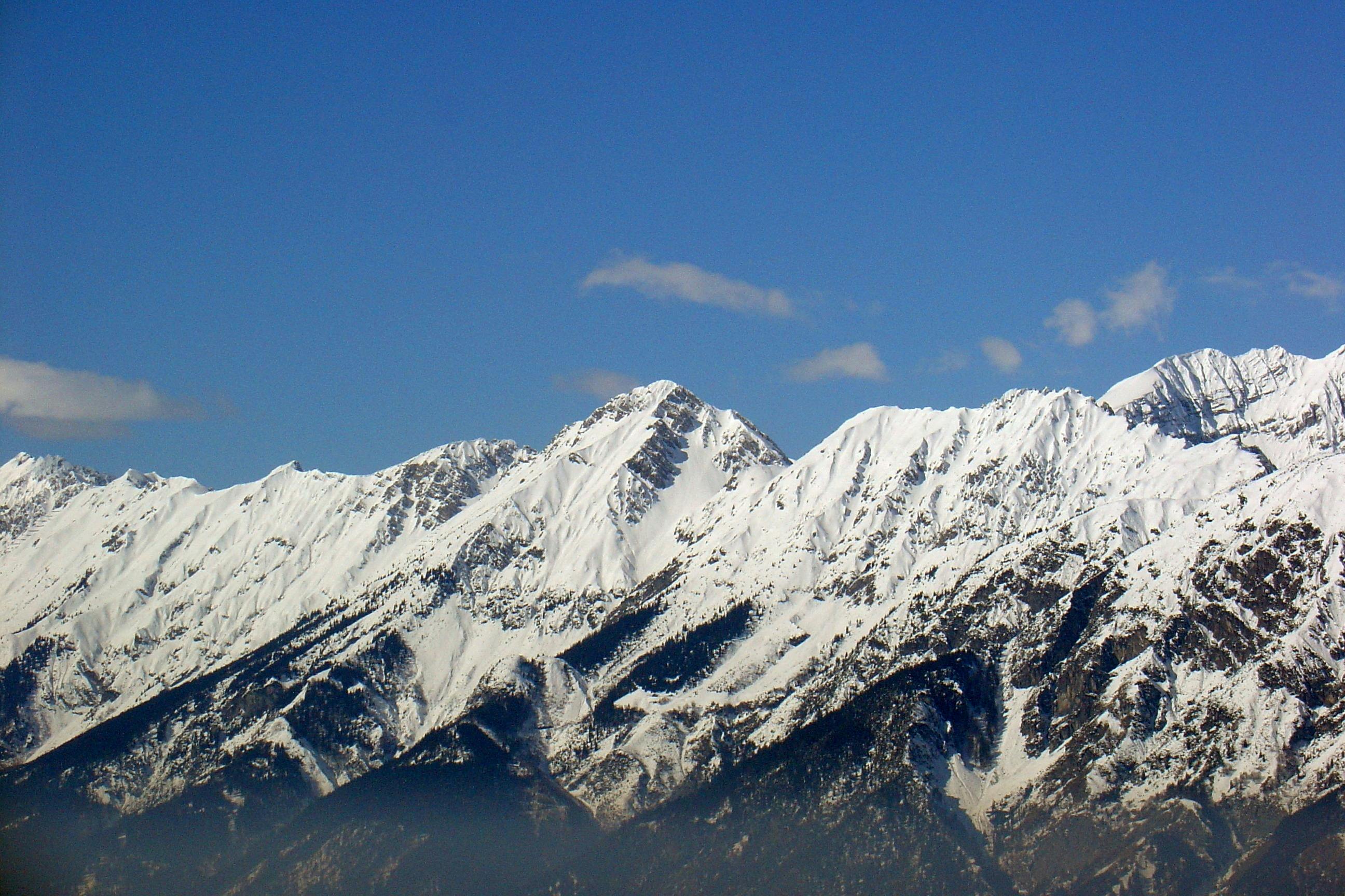 Free Stock Photo of Snow Covered Mountain Peak - Stock Image - Everypixel