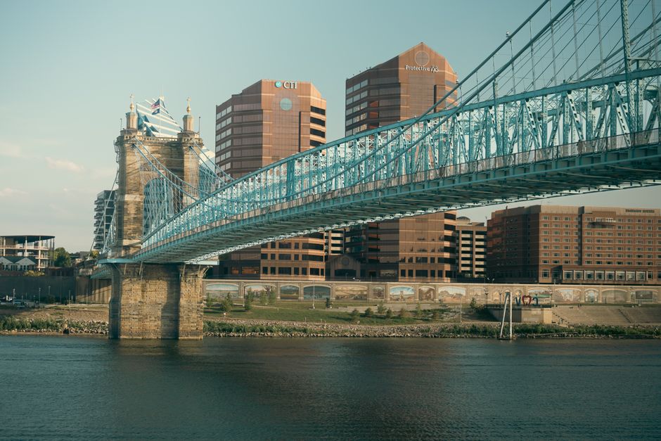Map of Cincinnati Ohio highlighting Hamilton County with FHA loan limits