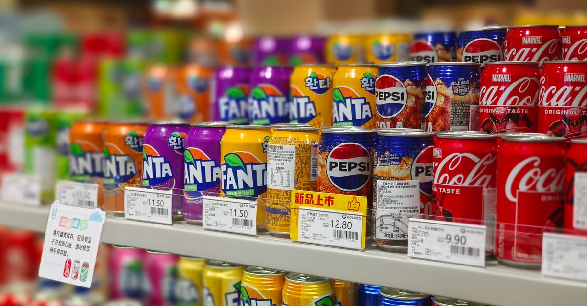 PepsiCo's Strategic Price Cuts Spark 18% Stock Rally as Snack Volume Recovery Defies Industry Trends