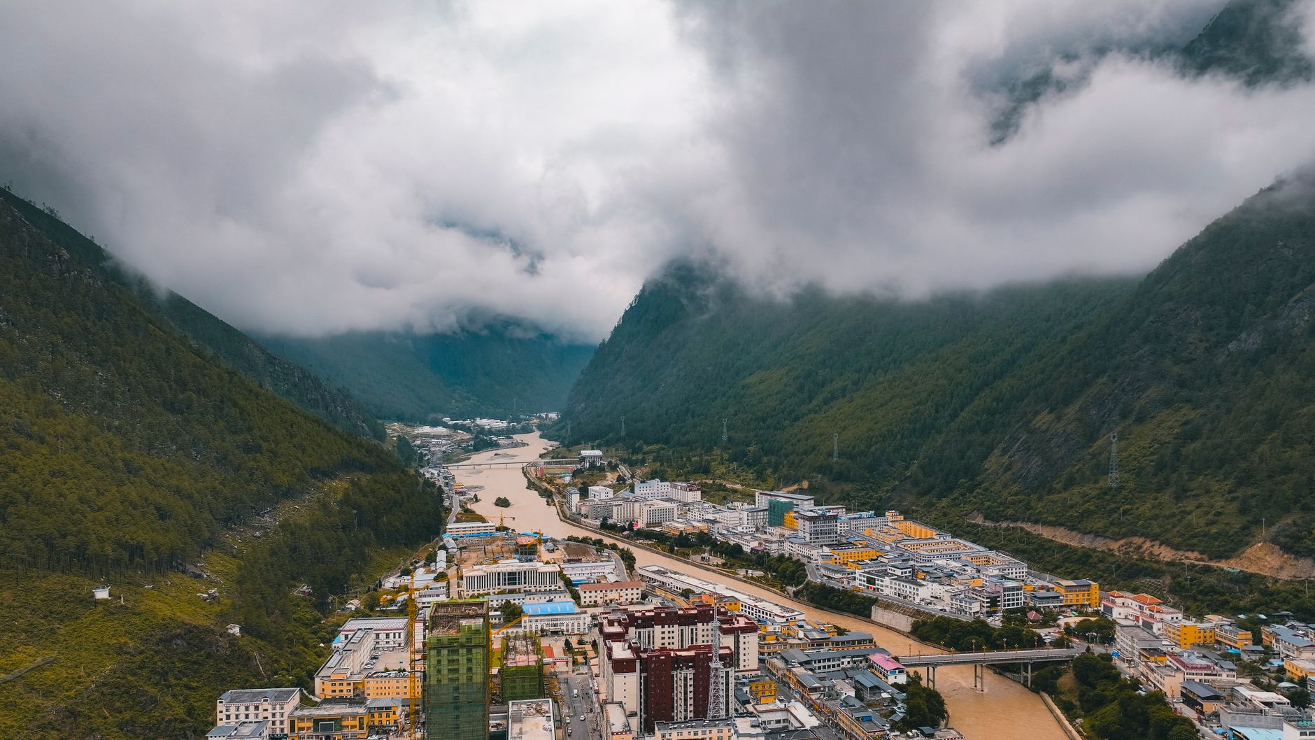 Inondazioni in Tibet: la Cina aiuta con più di 84 milioni