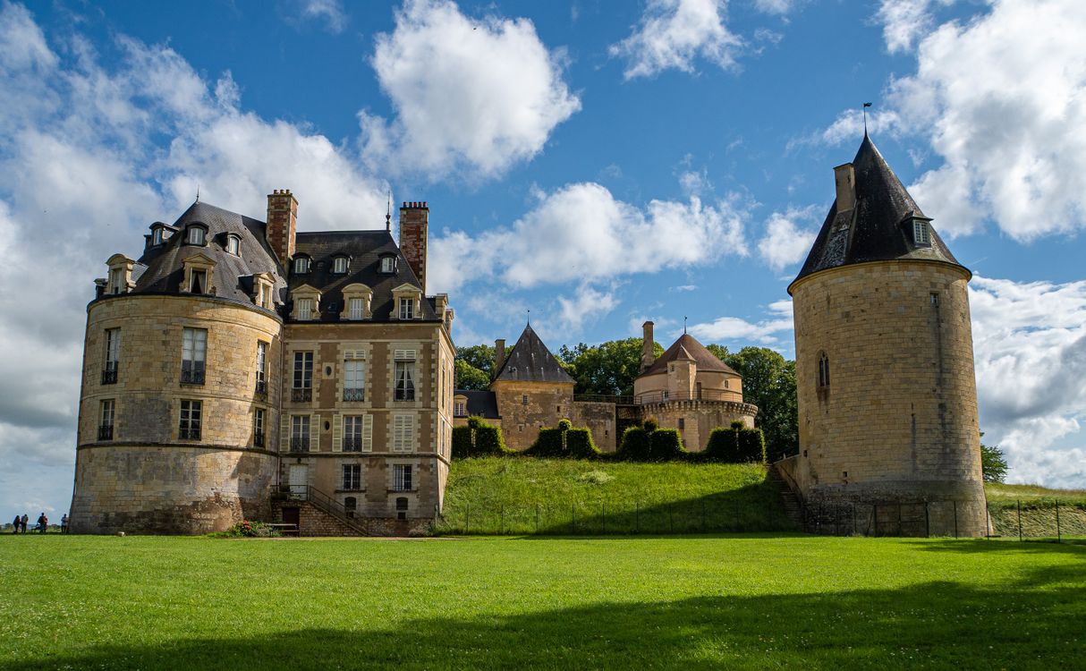Apremont Castle In Apremont Town In France Free Stock Photo apremont-castle-in-apremont-town-in-france-free-stock-photo