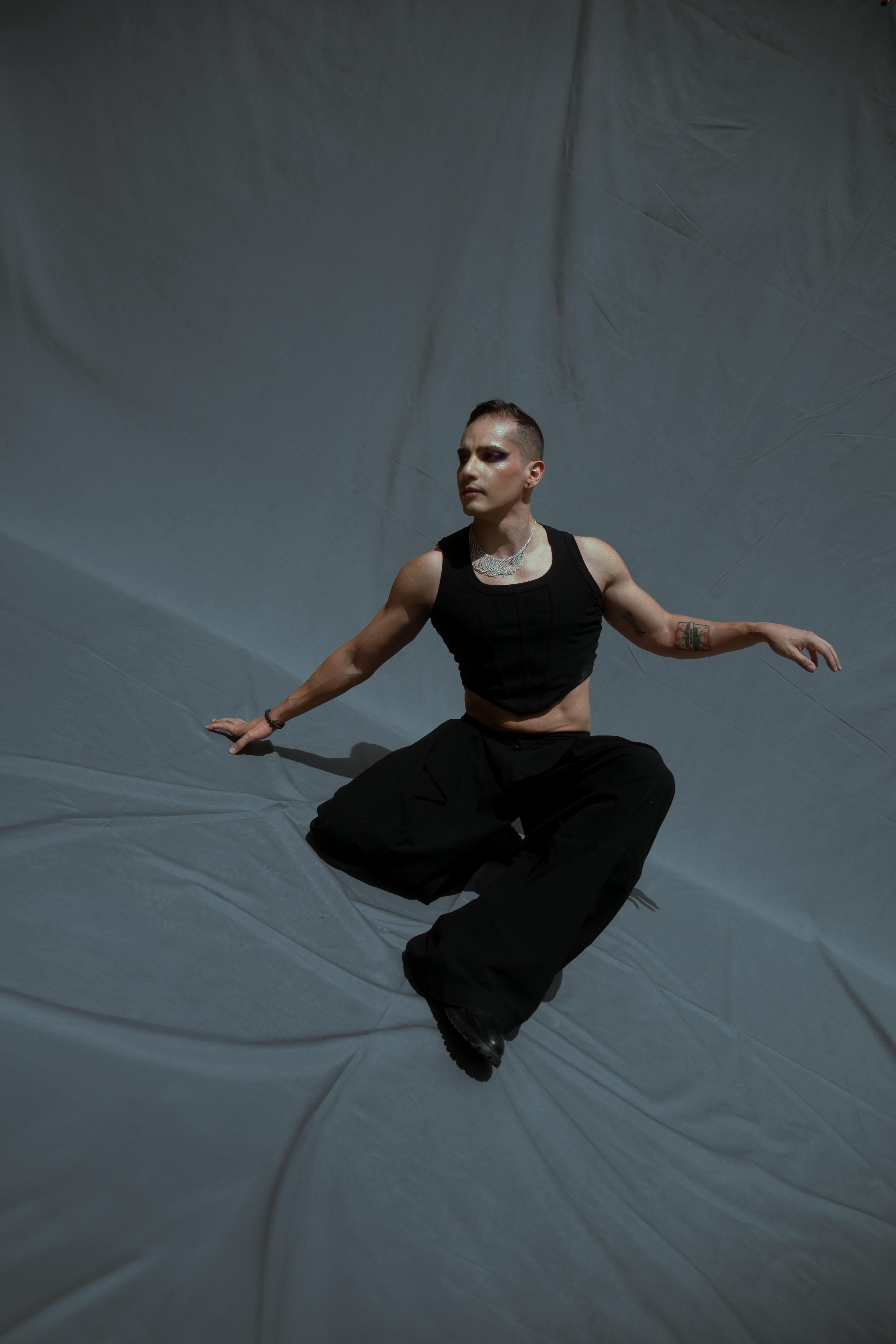 Gratis Immagine gratuita di abbigliamento da uomo, abilità artistica, alla moda Foto a disposizione