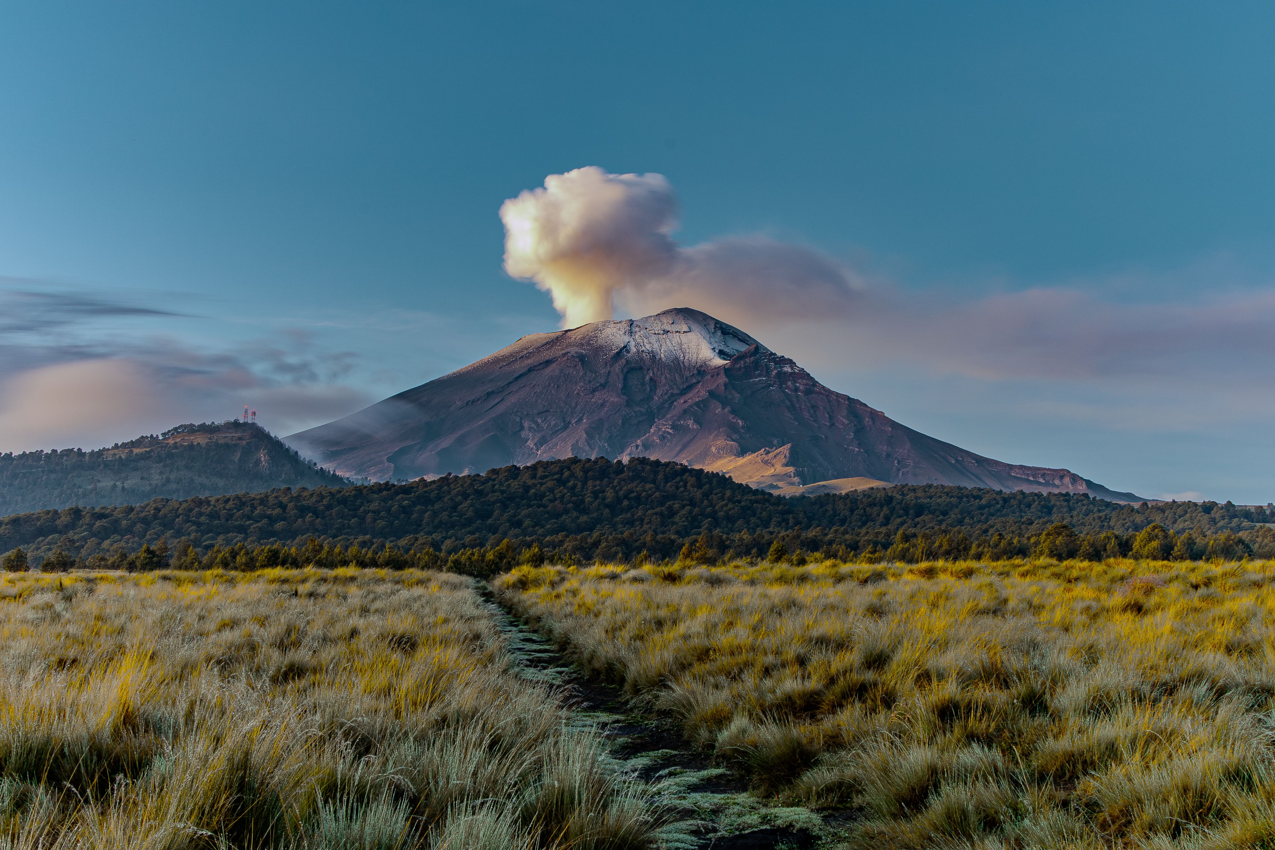 Popocatepetl Volcano in Mexico · Free Stock Photo