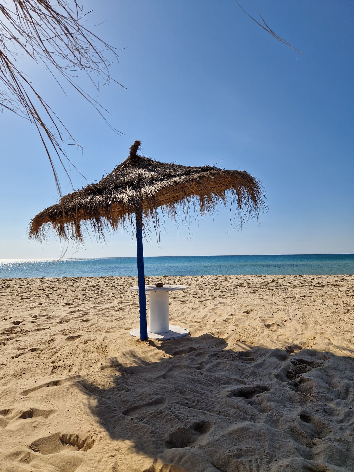 Piaszczysta plaża w Tunezji