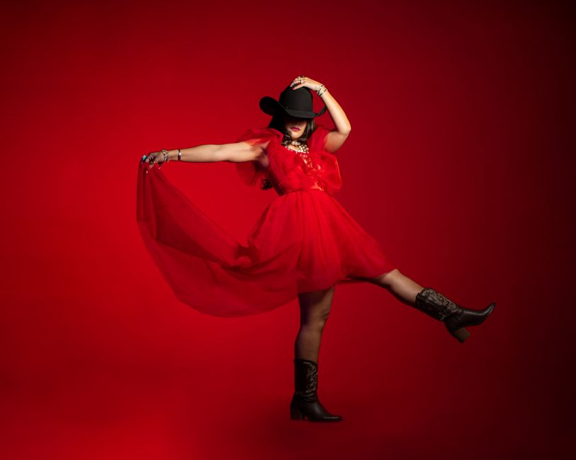Ella Langley Strips Down ‘Be Her’ for 2026 ACM Awards