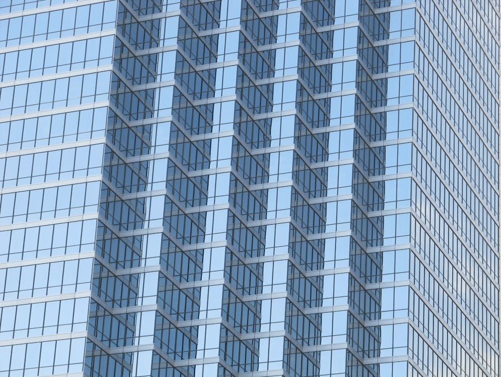 無料 青と黒の高層ビルのイラスト 写真素材