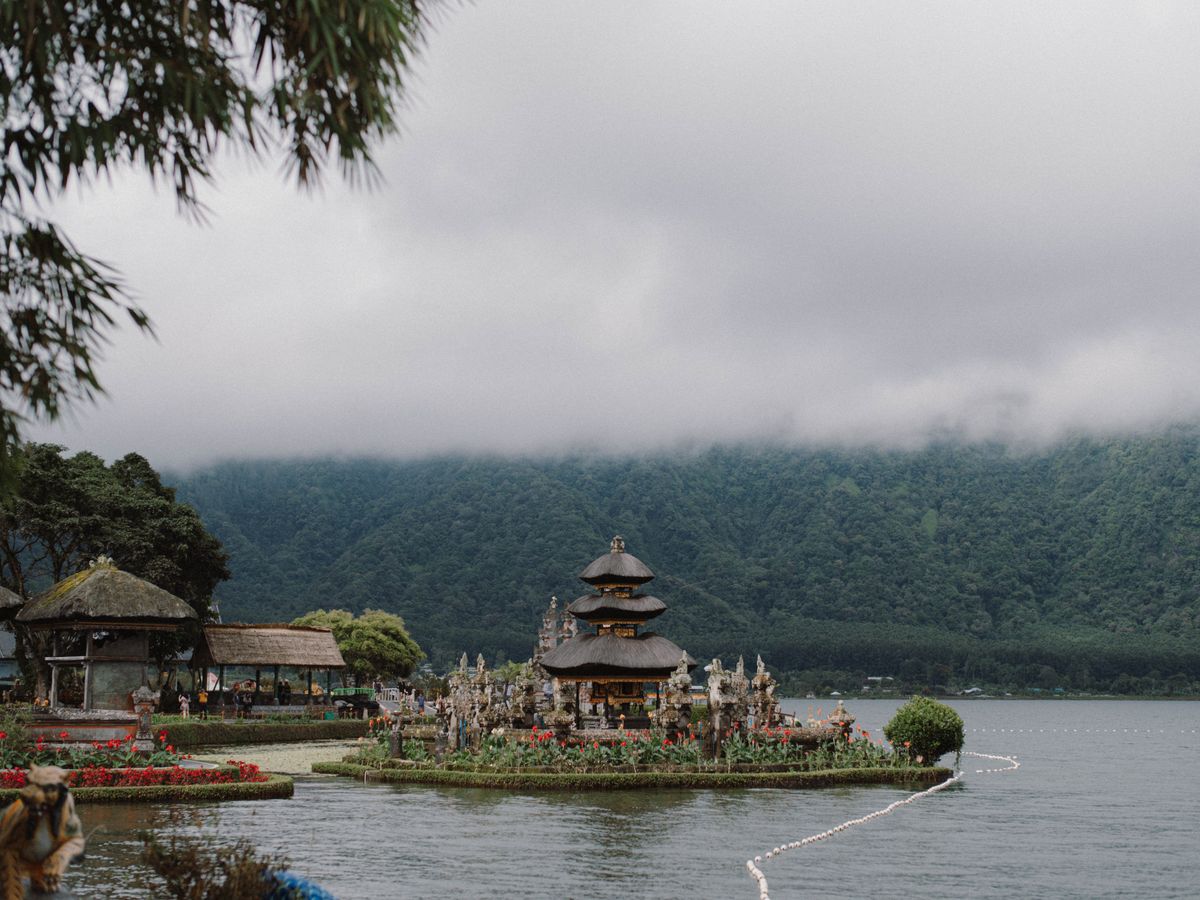 33 Day 300HR Advanced Embodied Yoga Teacher Training in Bali 1