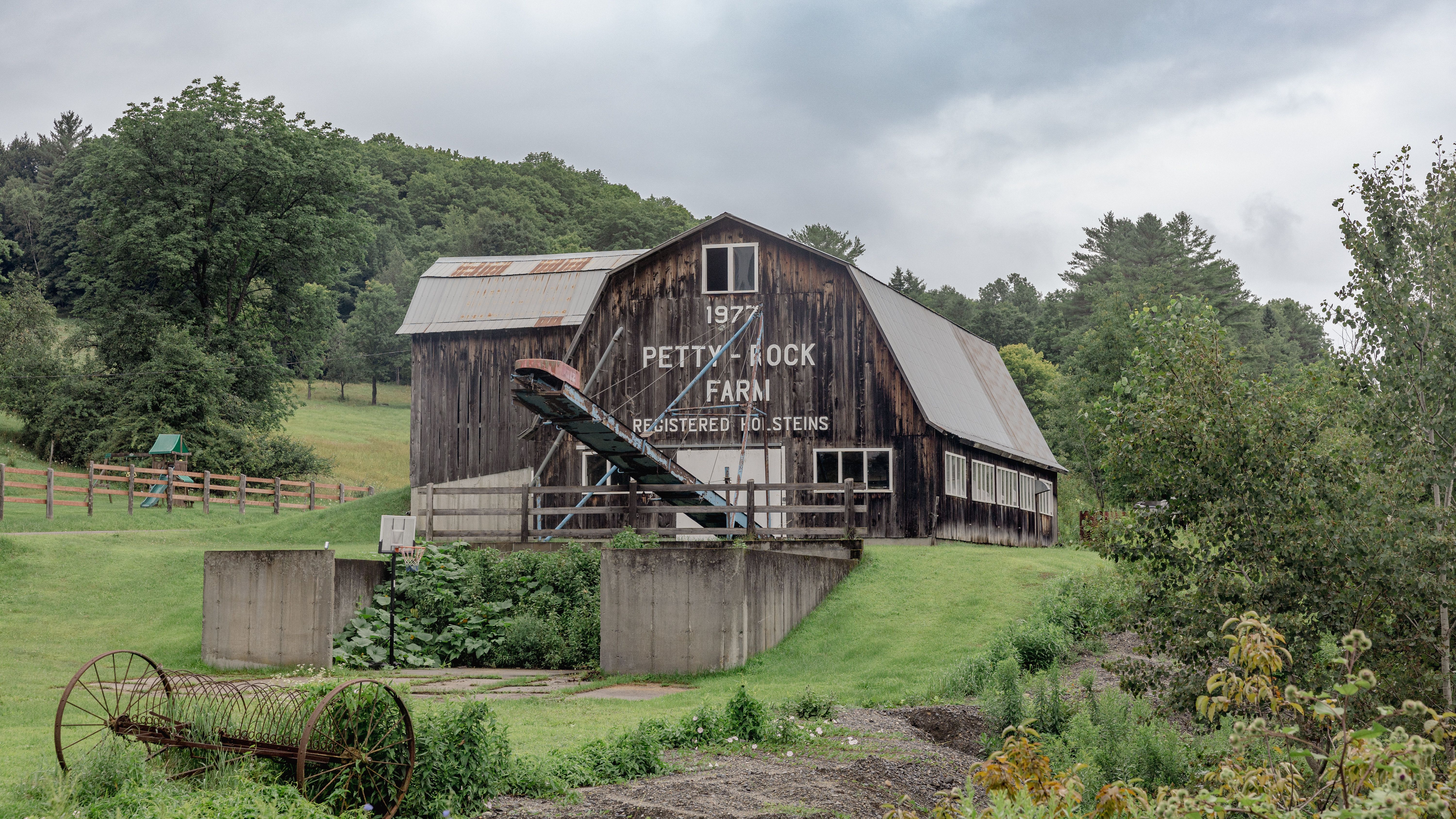 Federal reclassification benefits Vermont medical cannabis program — Photo by Phil Evenden on Pexels