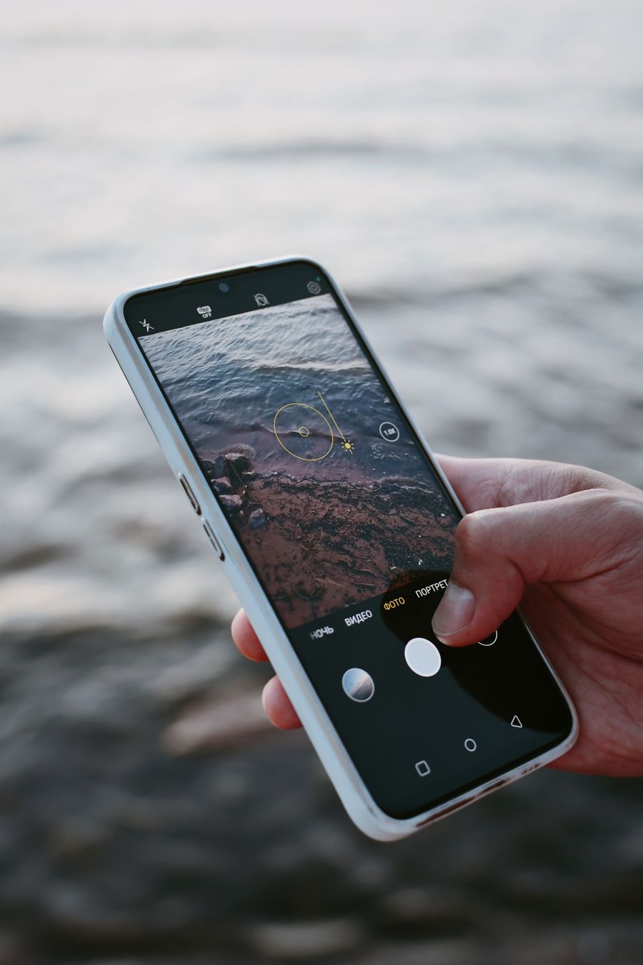 Illustrative mobile phone research for Three guidance