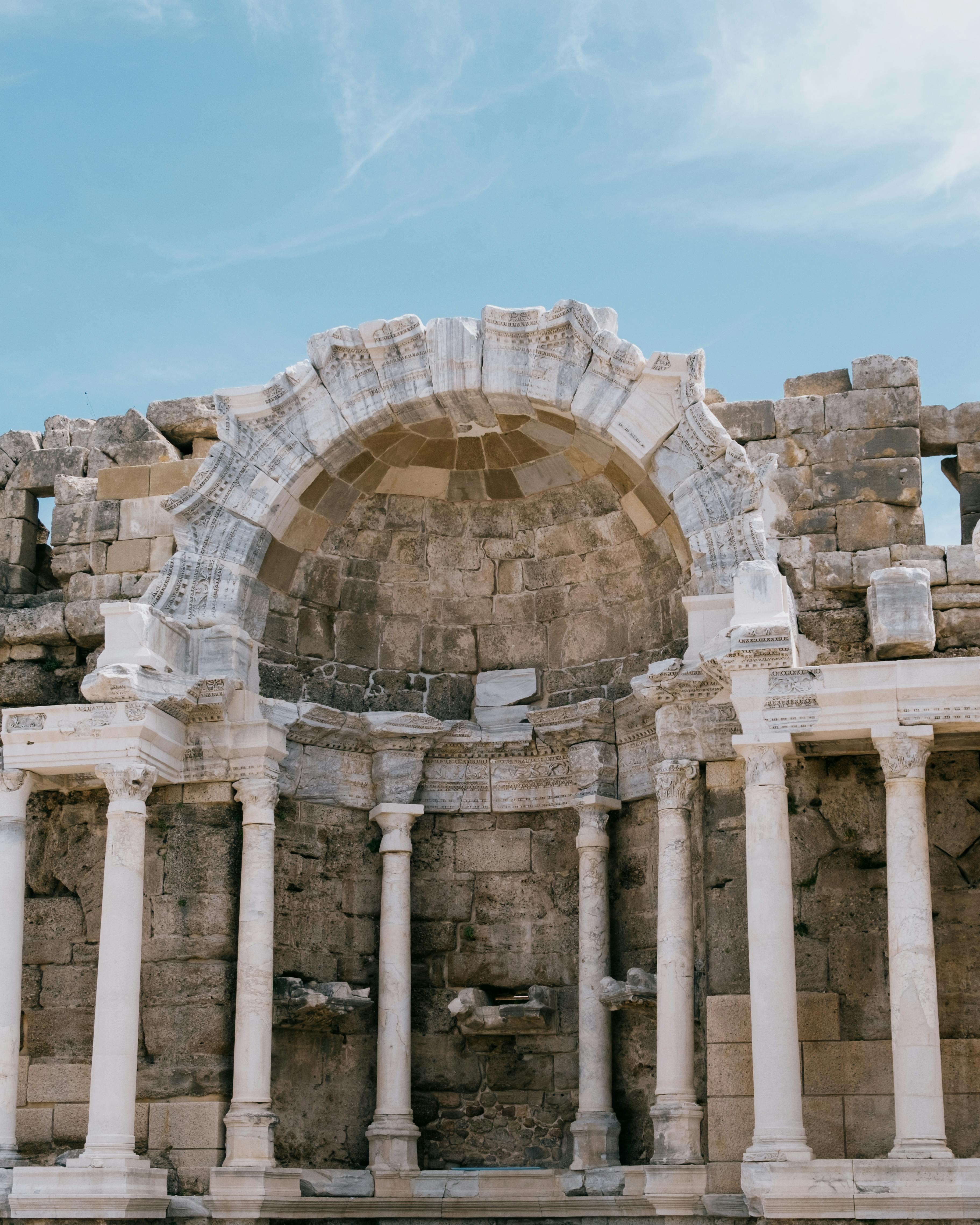 Ücretsiz abide, açık hava, açık mavi gökyüzü içeren Ücretsiz stok fotoğraf Stok Fotoğraflar