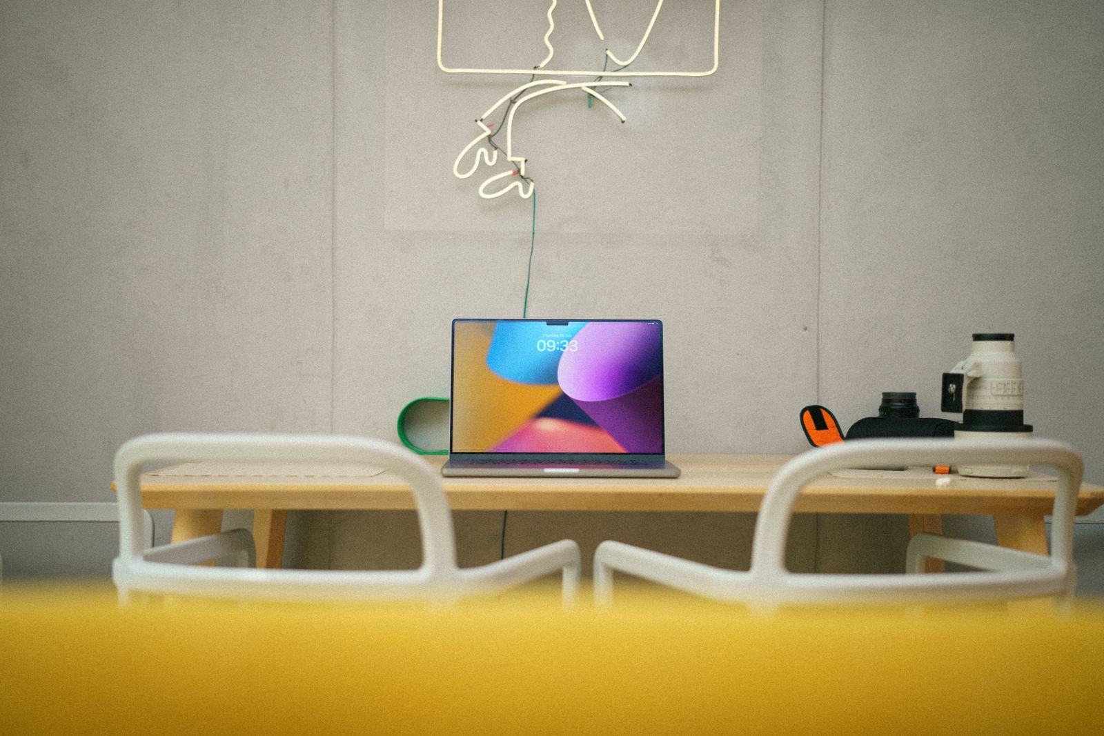 200.000+ Foto Laptop Wallpaper Aesthetic Terbaik · Unduh Gratis 100%
