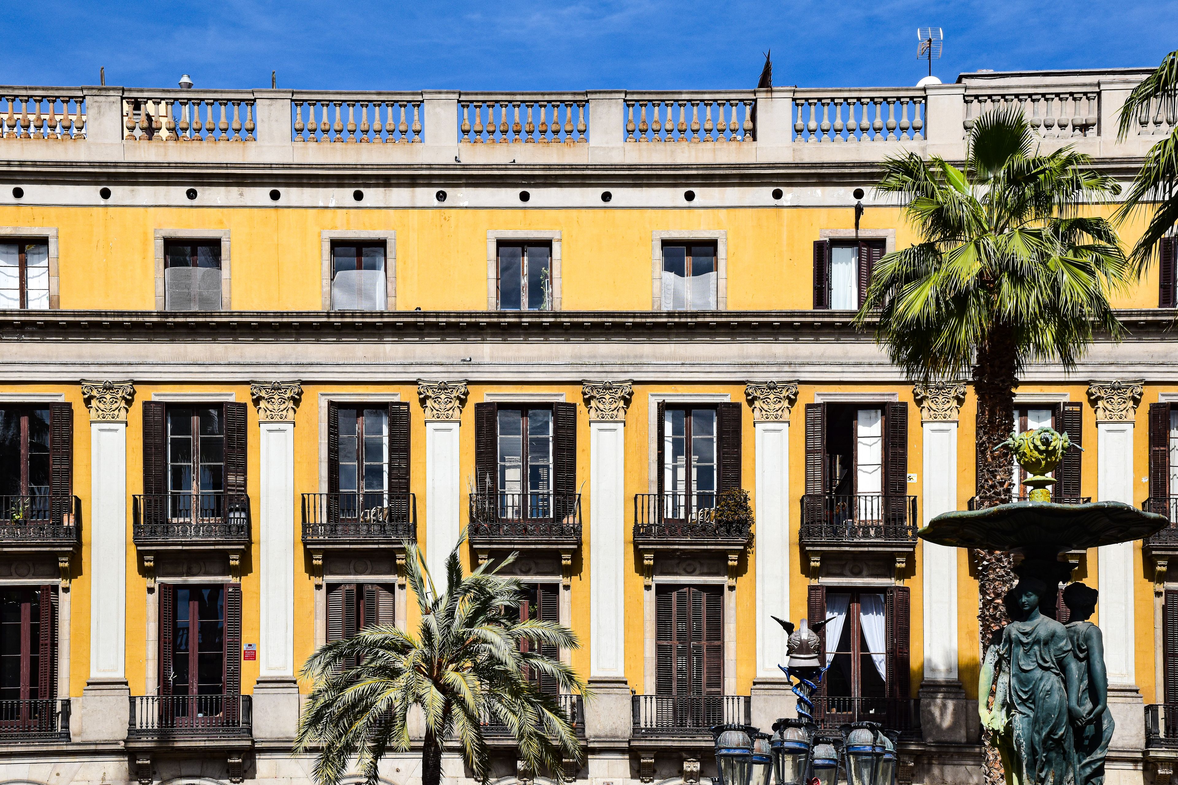 Hotel Olivia Plaza on Plaça de Catalunya, a central mid-range hotel in Barcelona