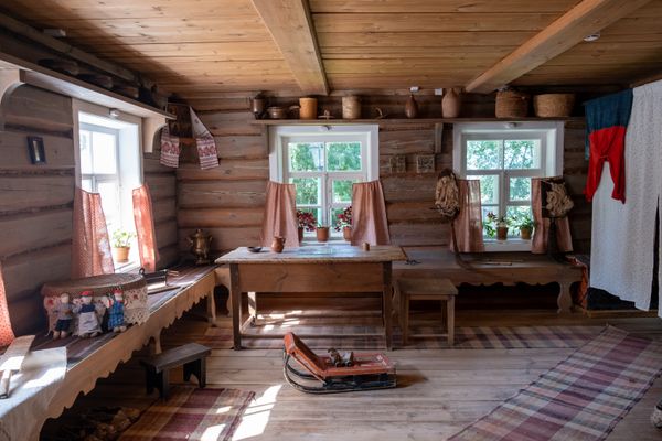 Panelled cottage interior — photo by Михаил Крамор on Pexels