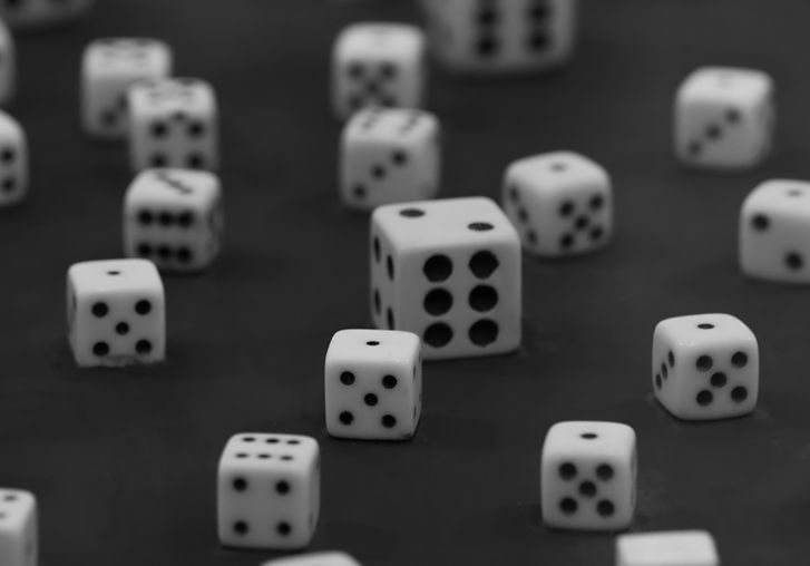 Online Casino: Spielautomaten und Live-Spiele im Überblick