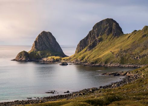 Sonnenuntergang & Dramatisch in der Natur – Strahlendes Landschaftsfoto