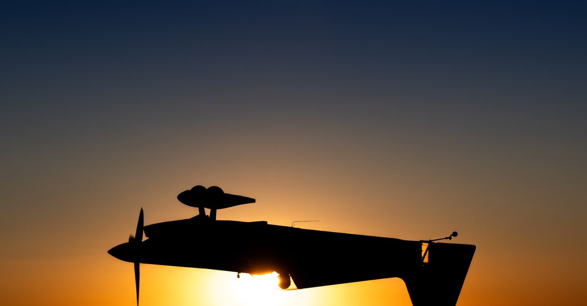 Iverted Flying Inverted Flying · Free Stock Photo
