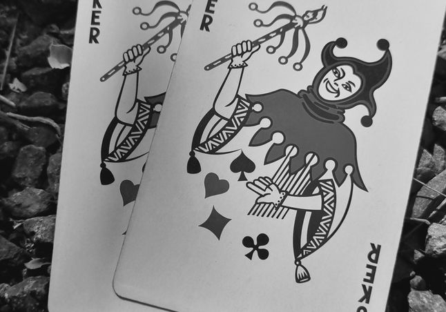 Online Casino: Spielautomaten und Live-Spiele im Überblick