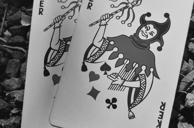 Online Casino: Spielautomaten und Live-Spiele im Überblick