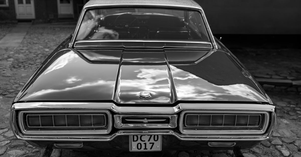 Ford Thunderbird : Top Voitures Collection