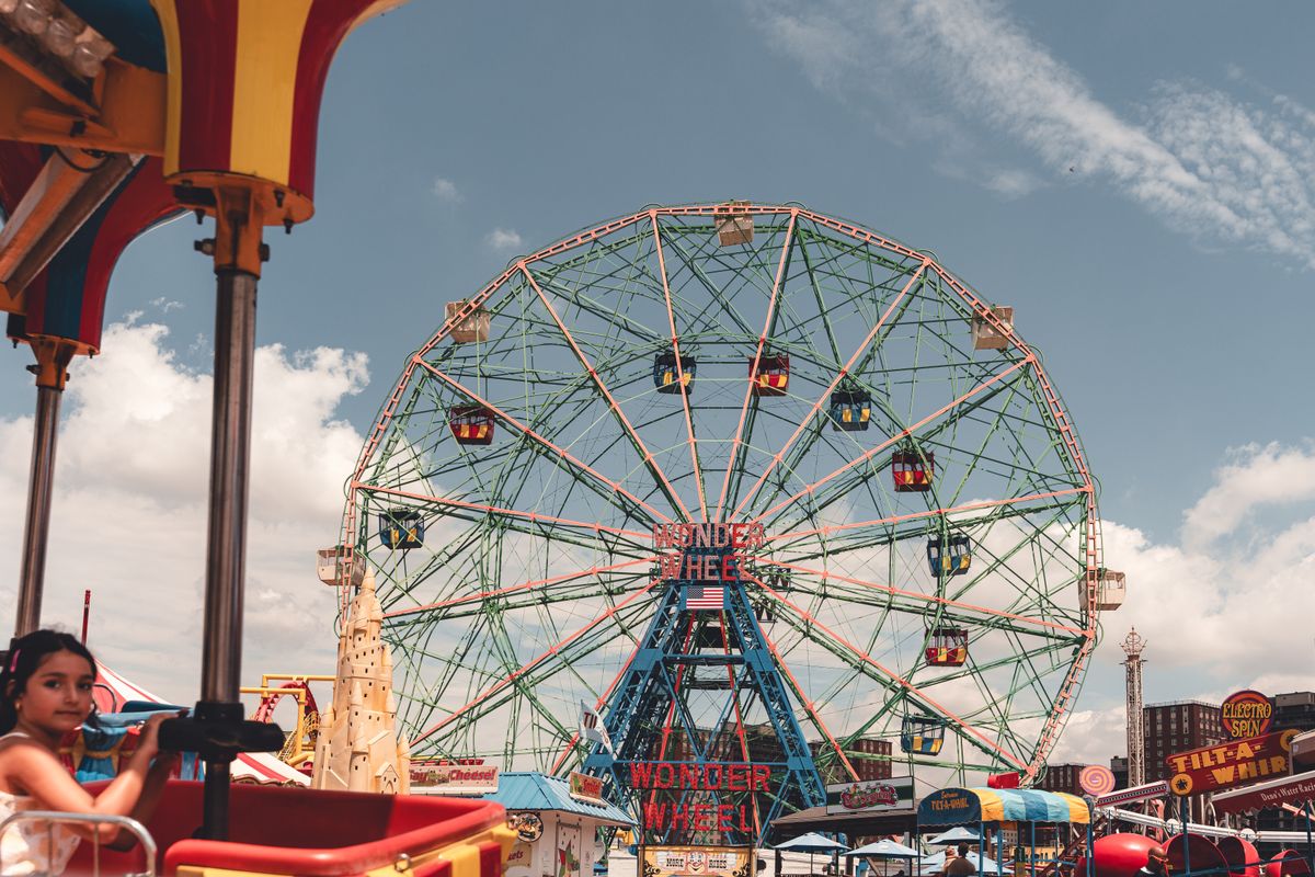 Wooden Coasters and Whimsical Worlds: The Vanished Amusement Parks of America