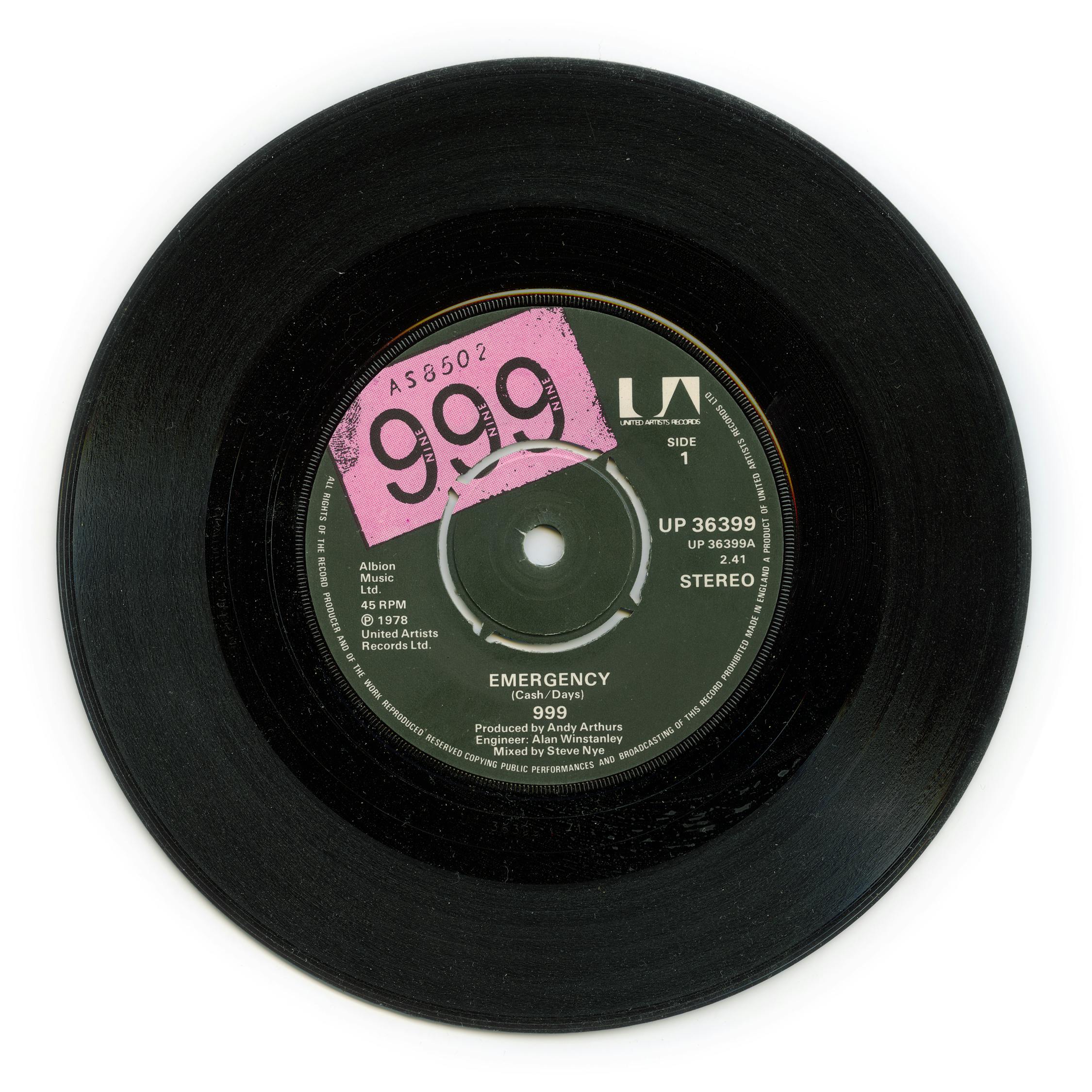 Black And Gray Vinyl Record · Free Stock Photo