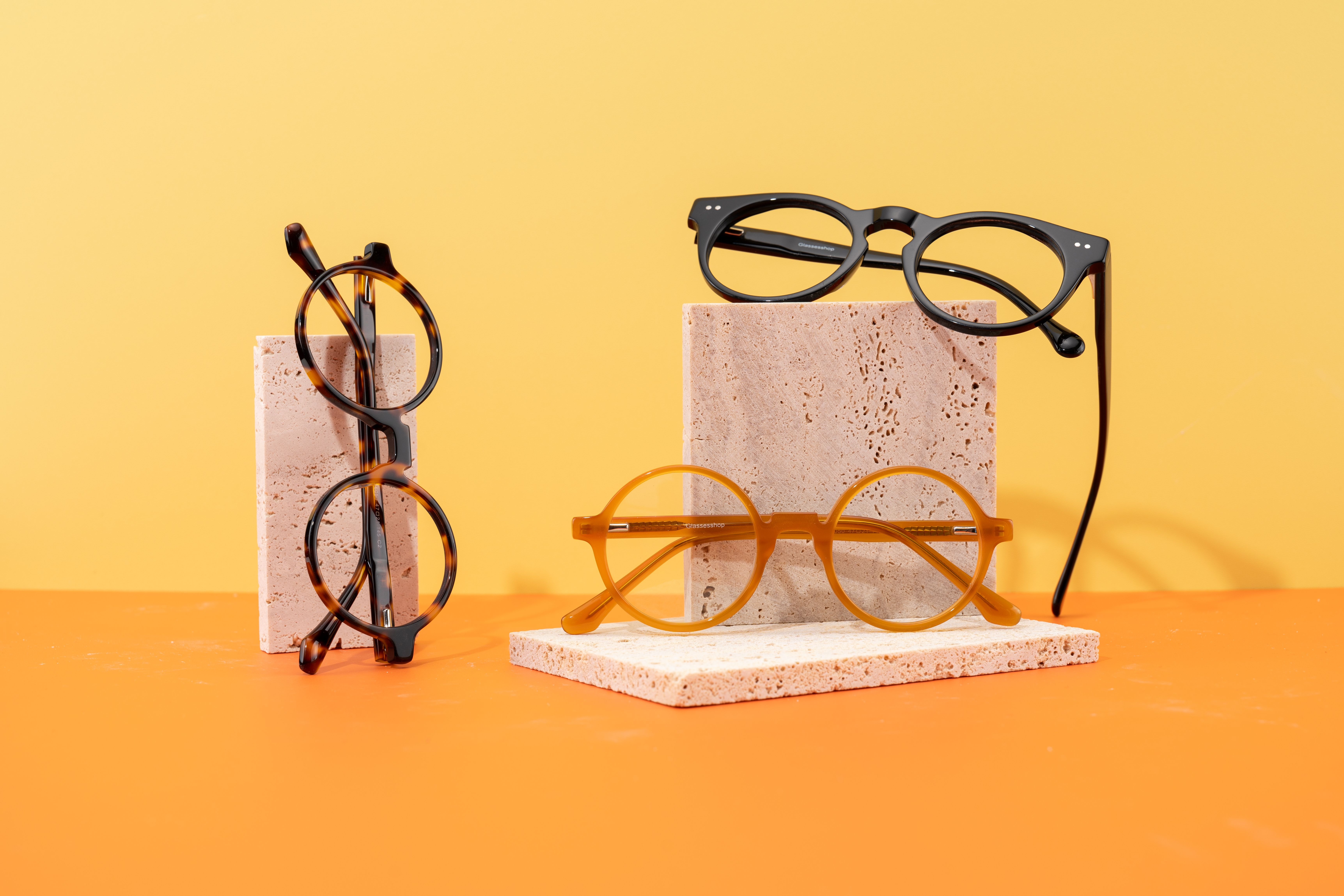 Smart glasses design options showcasing various frame styles and vibrant colors