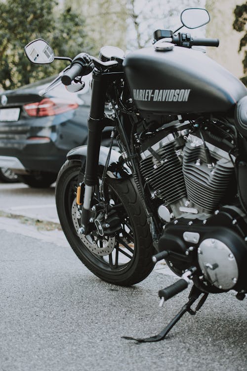Free Black Harley-Davidson Motorcycle Stock Photo